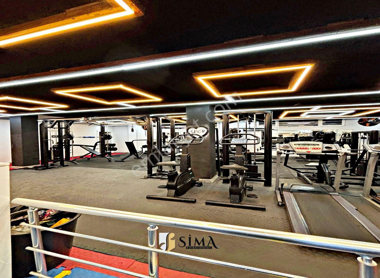 Metrobüse Yakın Havuzlu Güvenlikli Site İçi Satılık Daire - Görsel 6