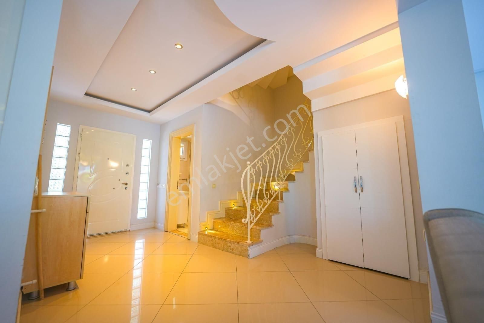 Fethiye Karagedik,çalış Plajına 250 Mt,satılık 5+1 Havuzlu Villa - Görsel 13