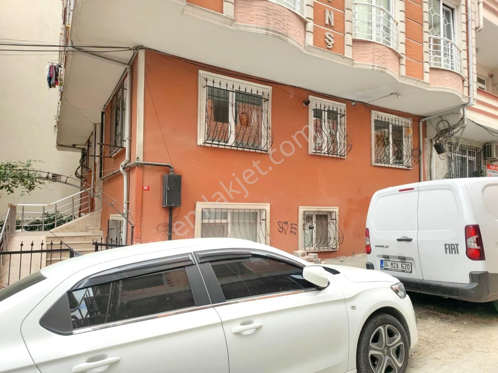 Yıldız Dan Yatırımlık Geniş Kredili 1+1 Y-giriş Daire Çakmak Durağında