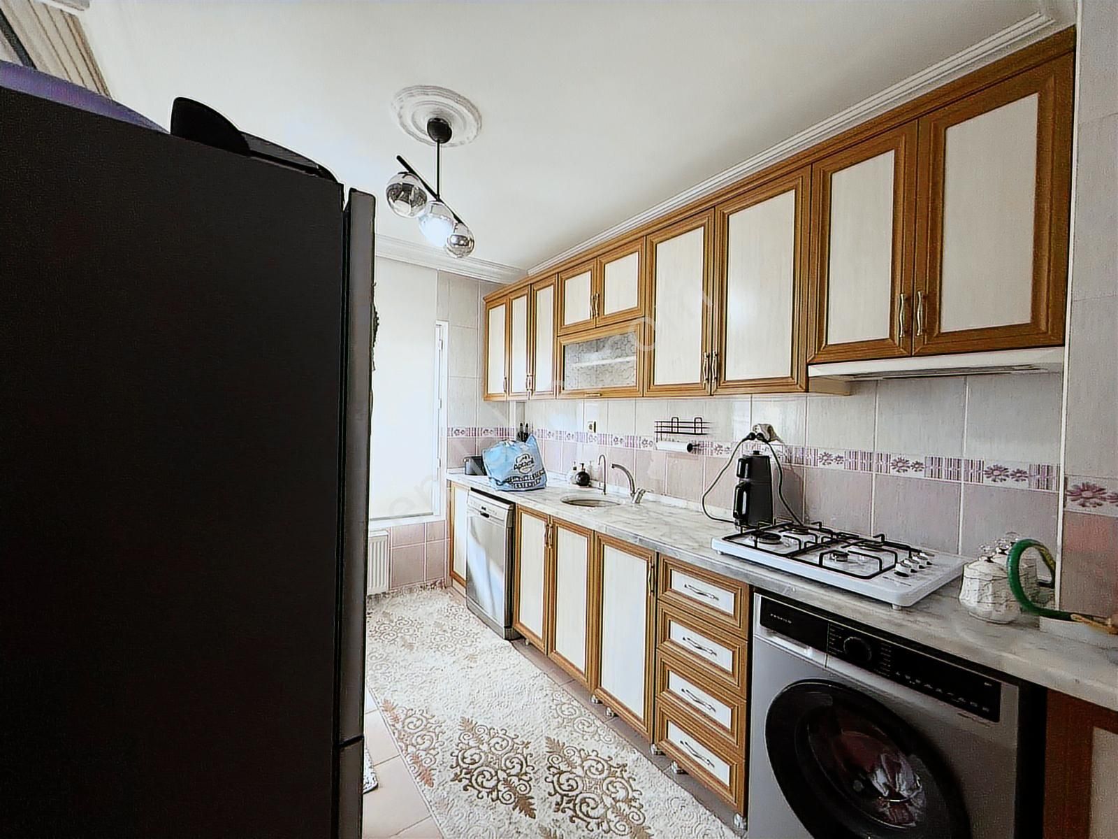 ꧁▇yılmaz'dan▇꧂cadde Dibi Masrafsız Ara Katta 3+1 Daire