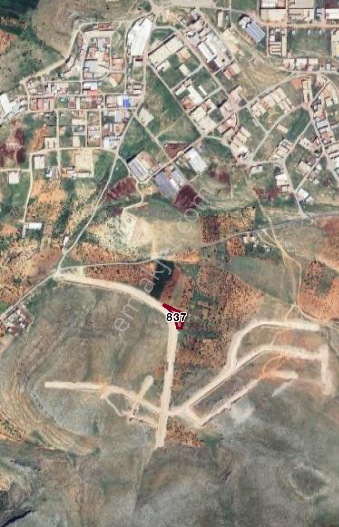 🌾 Oğuzeli – Çaybaşı’nda Tek Tapulu Yatırımlık Arsa!📍 2677 M² – Tek Tapu – Uygun Fiyatlı! - Görsel 2