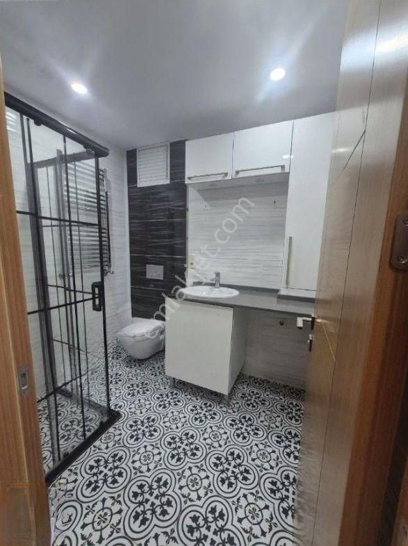 Boş ... Kadıköy 19 Mayıs Mahallesinde Balkonlu 3+1 Ebeveyn Banyolu İskanlı - Görsel 14