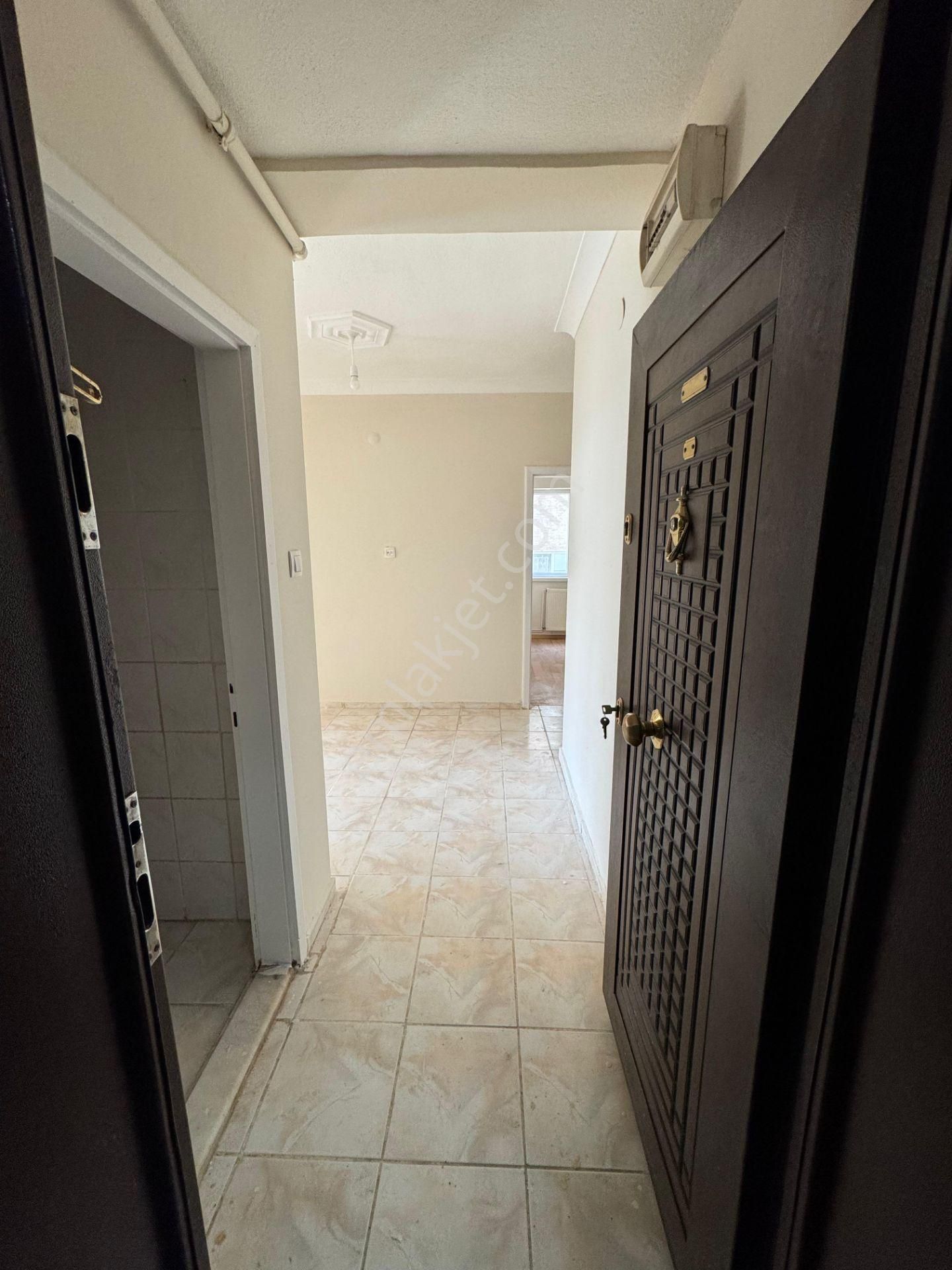 Sincan Andiçen Mahallesinde 3+1 Yapılı Yüksek Giriş Daire - Görsel 3