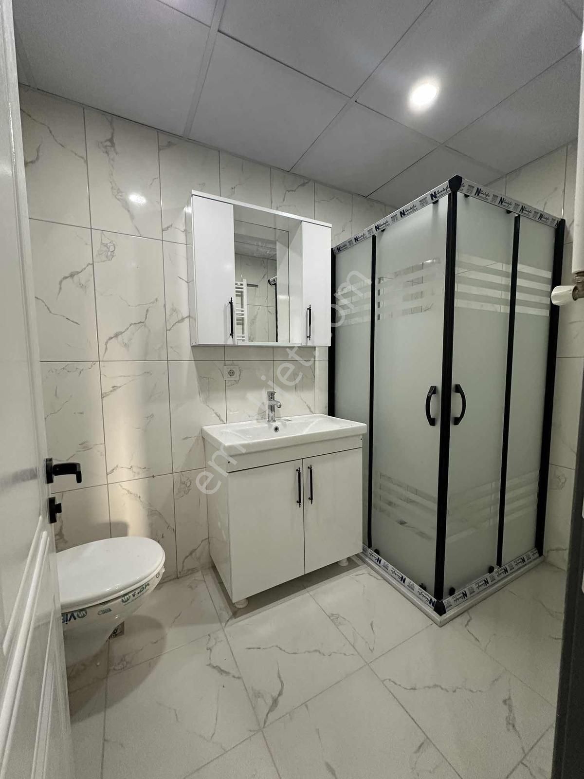 Kapaklı Bahçelievler De 3+1 Merkezi Yerde Otopark,ebeveyn Banyo - Görsel 15