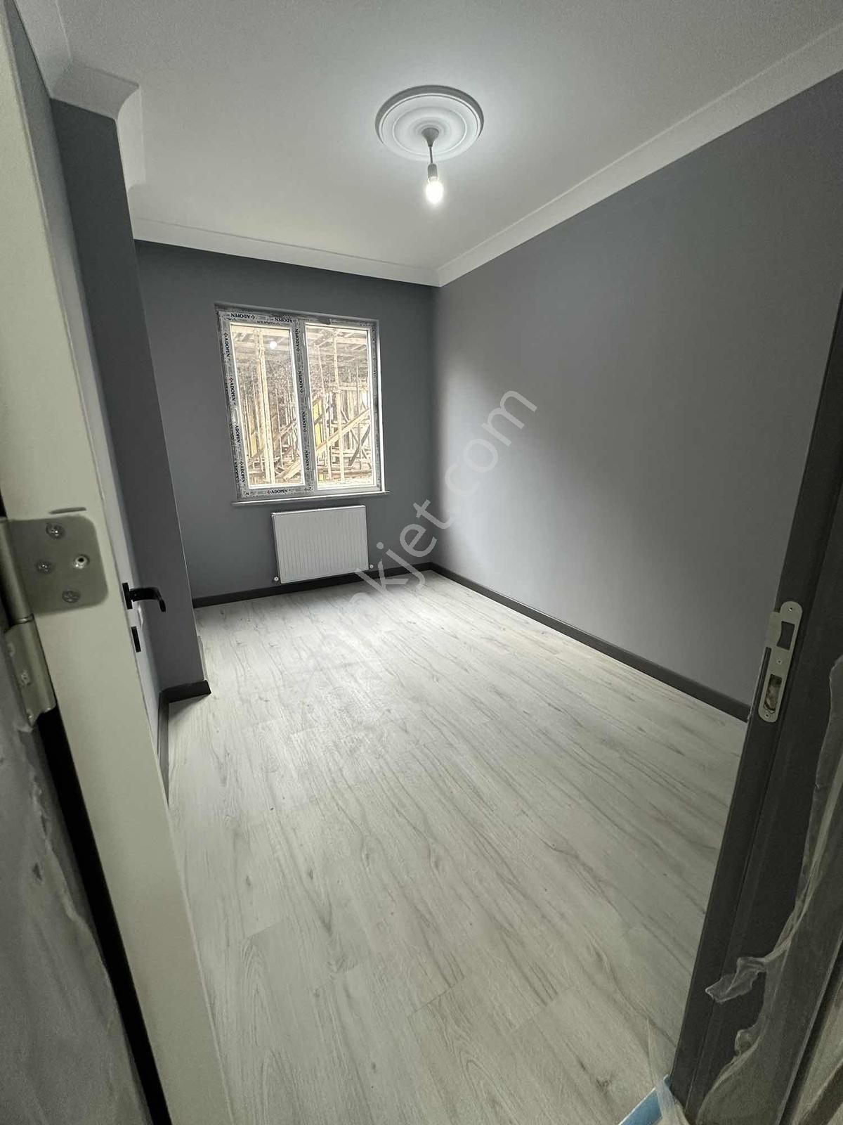 Kapaklı Bahçelievler De 3+1 Merkezi Yerde Otopark,ebeveyn Banyo - Görsel 14