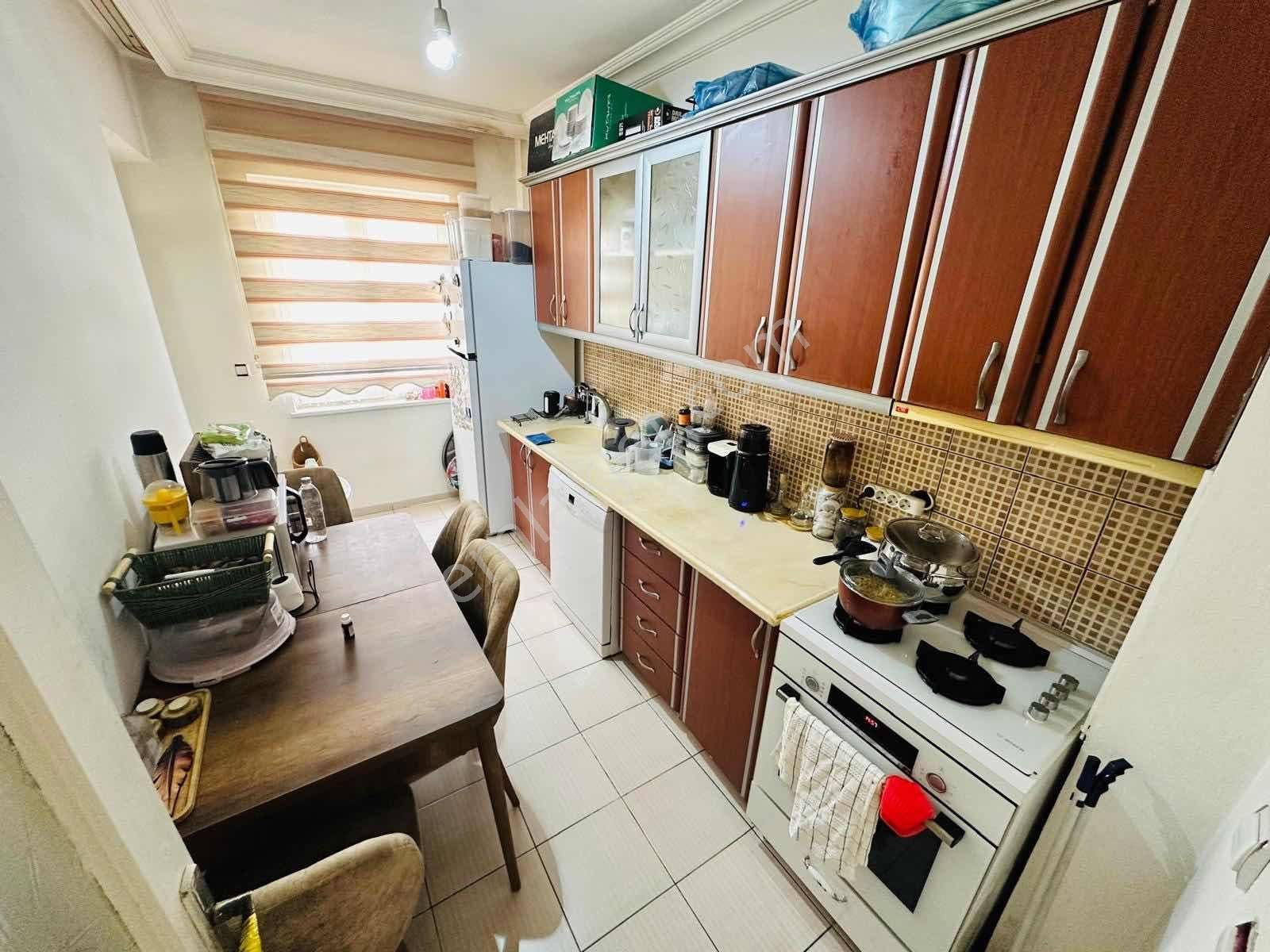 Konuksever Mahallesinde 2+1 Arakat Ayrı Mutfak Satılık Daire - Görsel 2