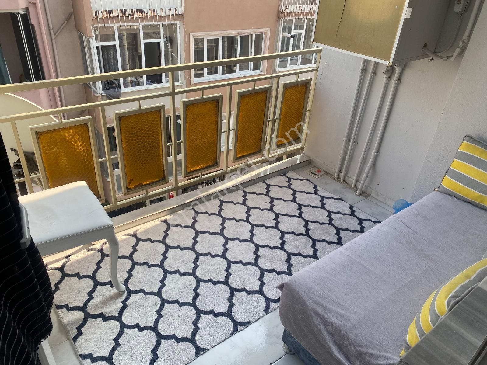 Bursa Mustafakemalpaşa Çarşı İçi Satılık Ara Kat Daire