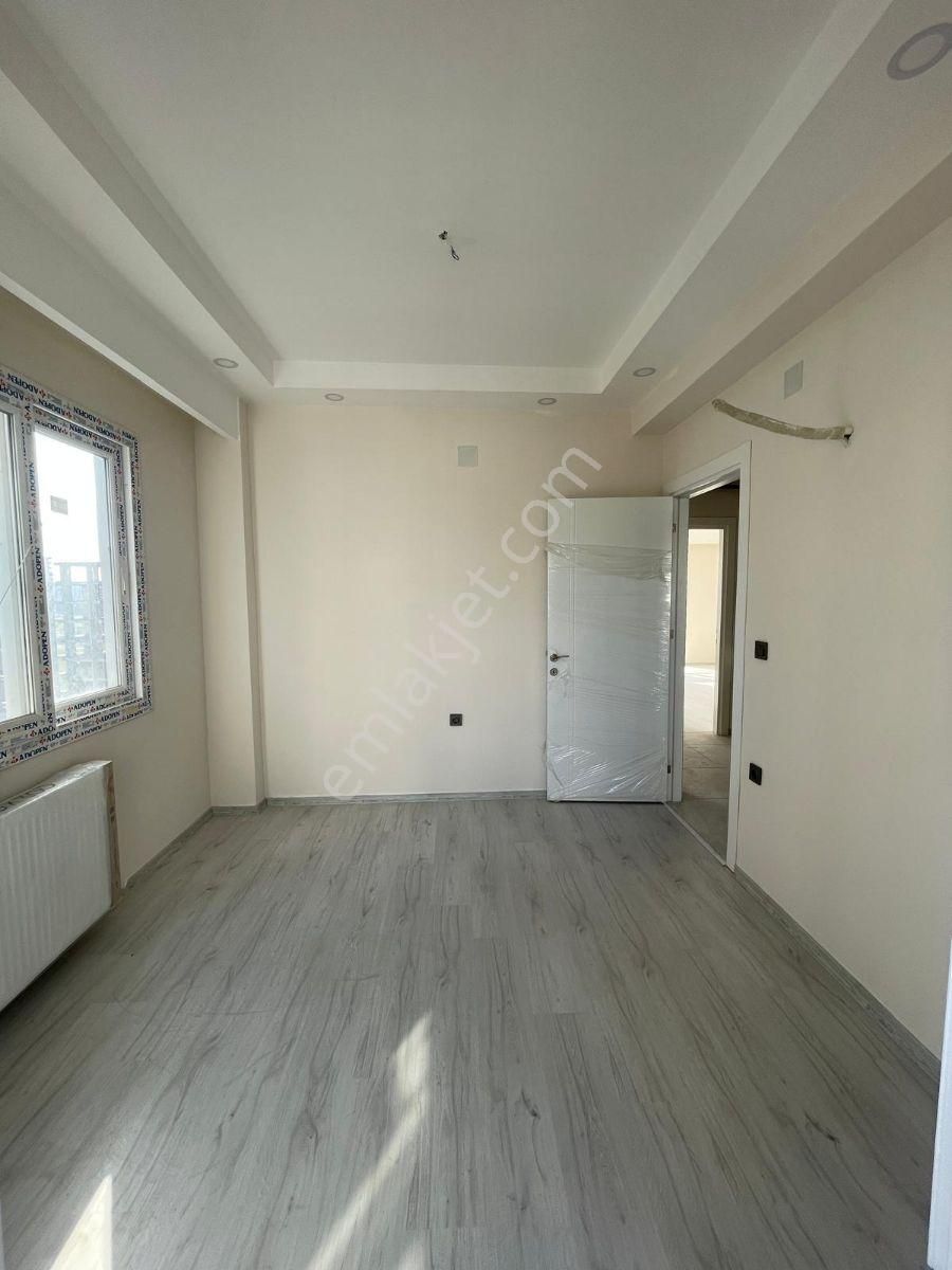 Kule Park'dan Cadde Üzeri Kapalı Mutfak 2+1 Daire - Görsel 4