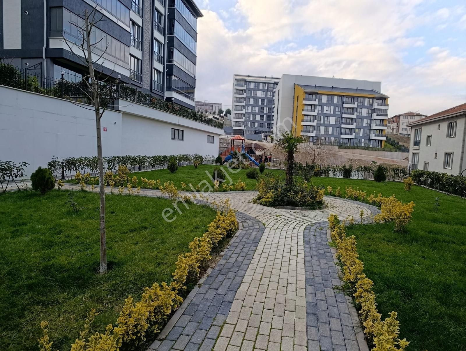 Kariyergayrimenul'den Ultralüks Siteiçi Arakat Kiralık Daire - Görsel 31