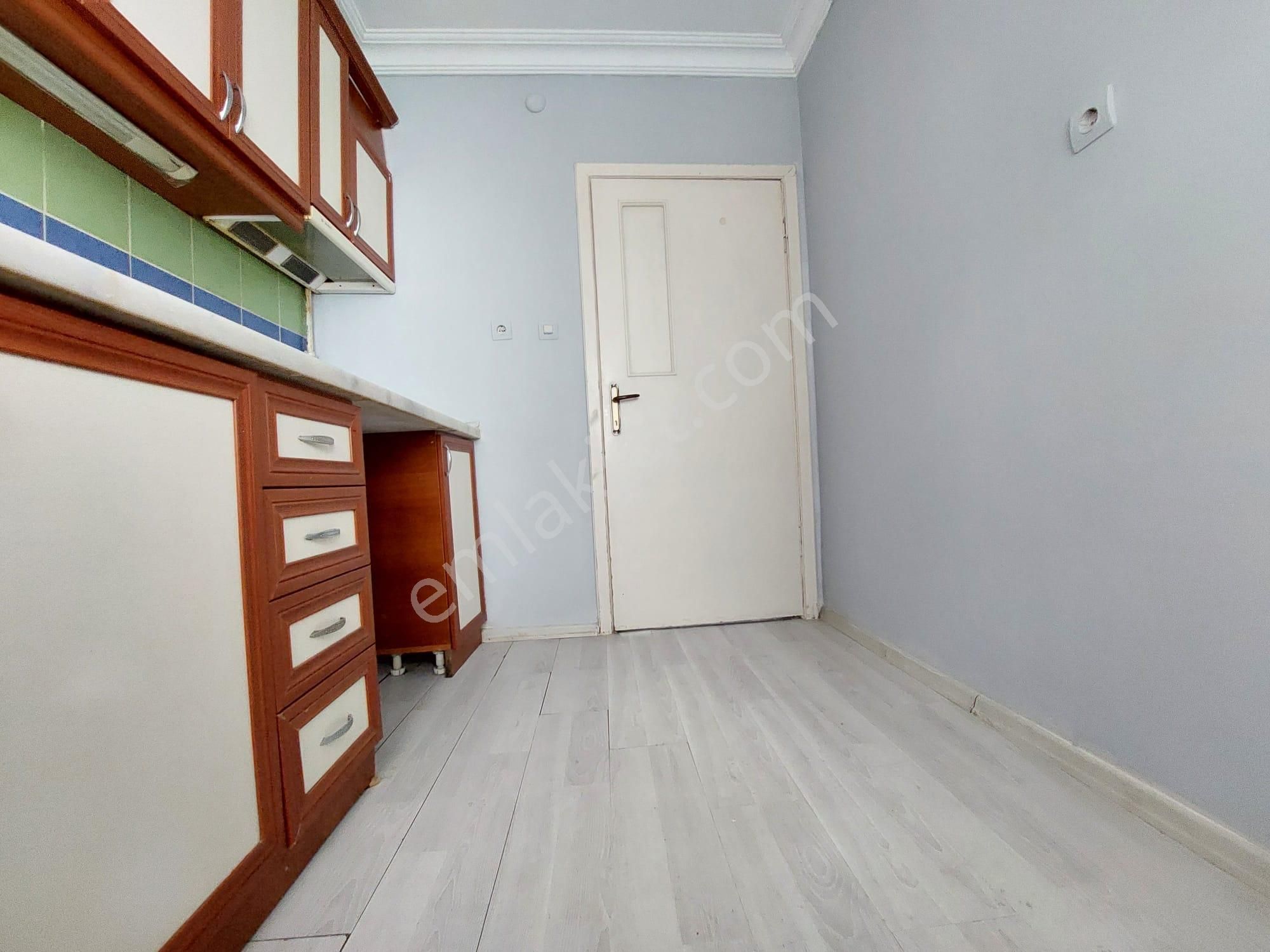 Kazım Karabekir Mah Satılık_2+1 İskanli_caddeye Yakın_boş Daire - Görsel 2