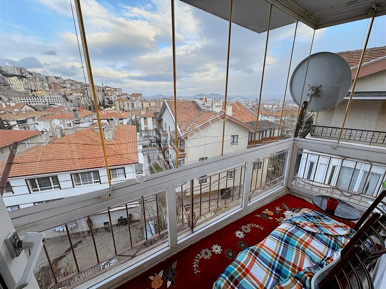 Şimşek Emlak'tan Etlik Ayvalı Mh 3.kat 3+1 105 M2 Masrafsız