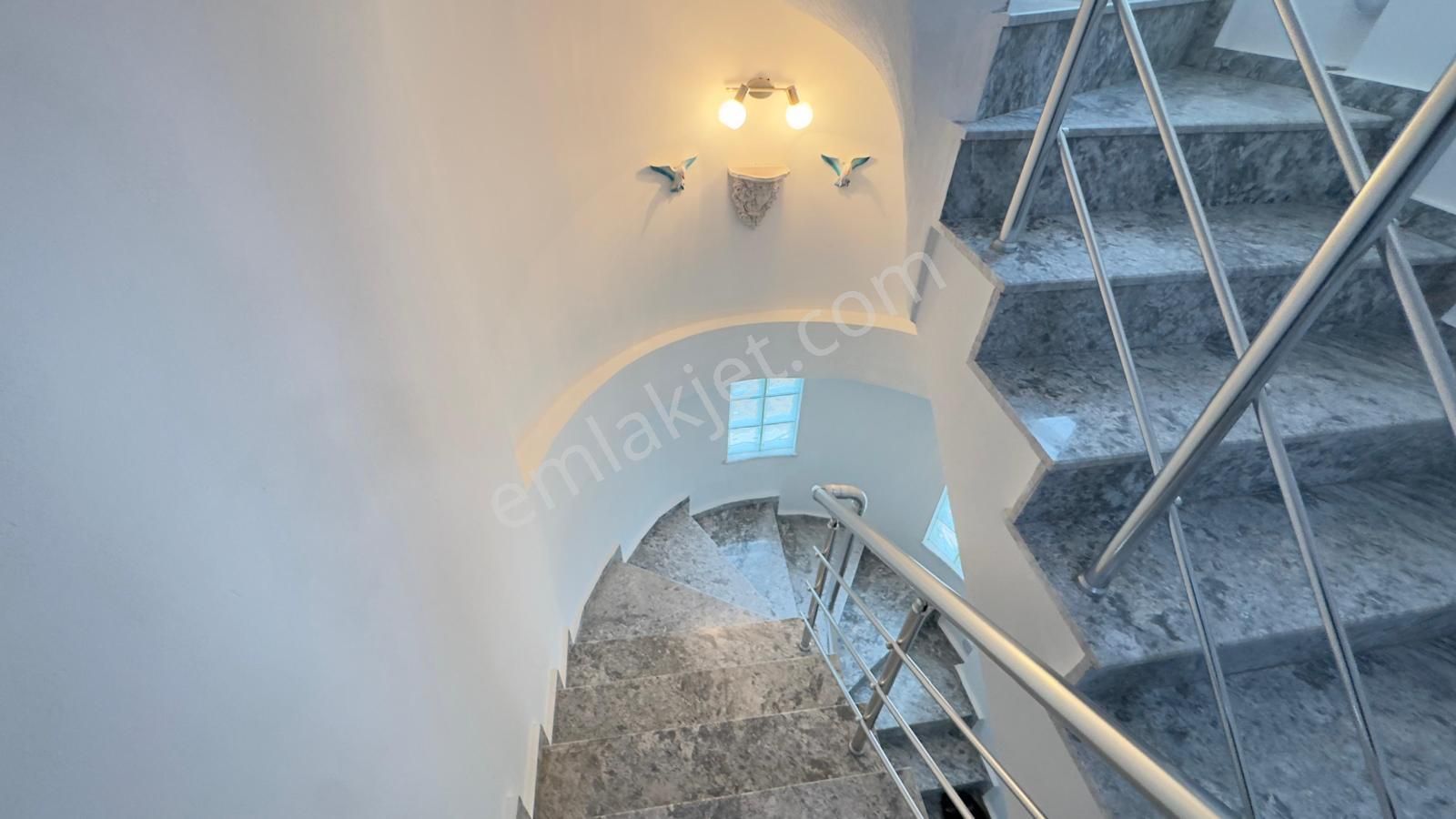Didim Akbük'te 4+1 Havuzlu Lüks Villa - Görsel 19