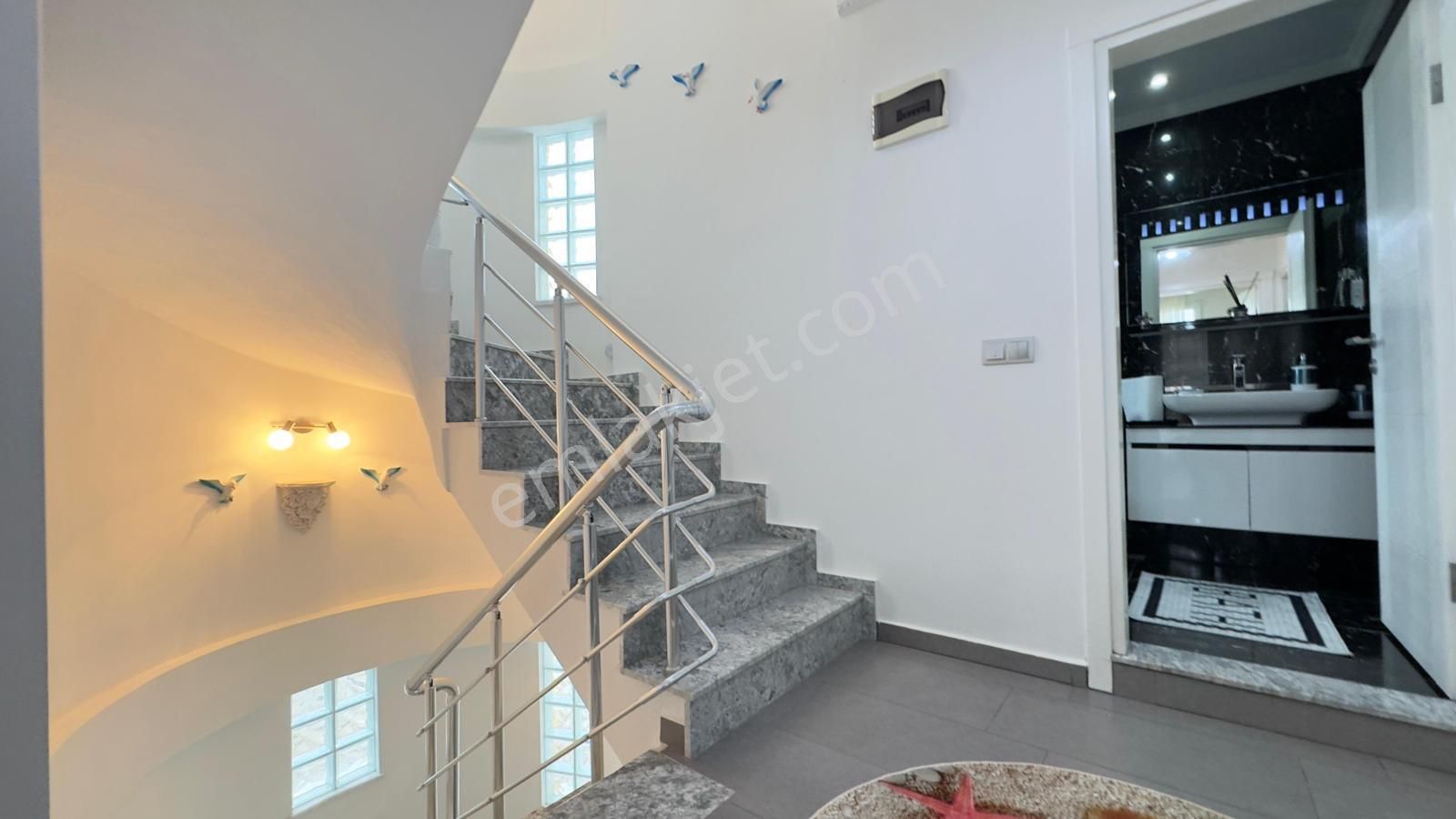 Didim Akbük'te 4+1 Havuzlu Lüks Villa - Görsel 23