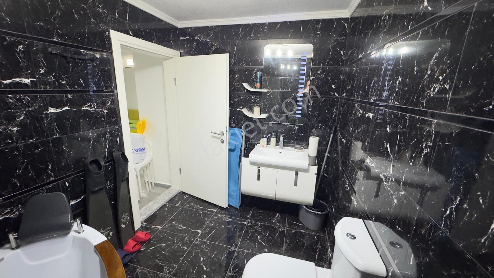 Didim Akbük'te 4+1 Havuzlu Lüks Villa - Görsel 11