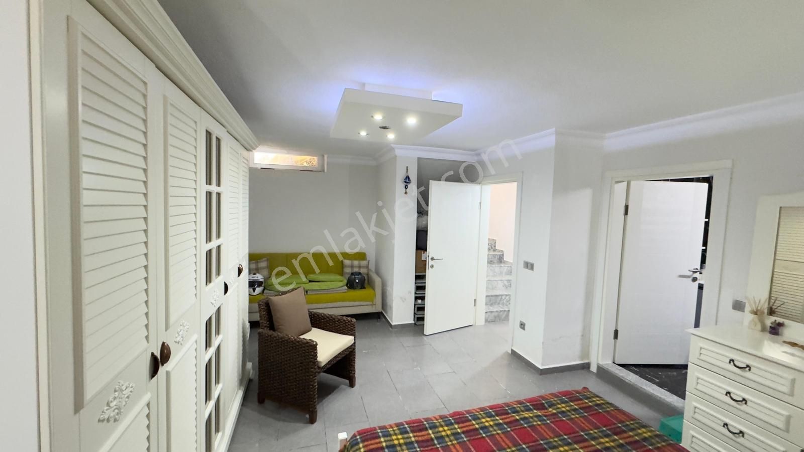 Didim Akbük'te 4+1 Havuzlu Lüks Villa - Görsel 3