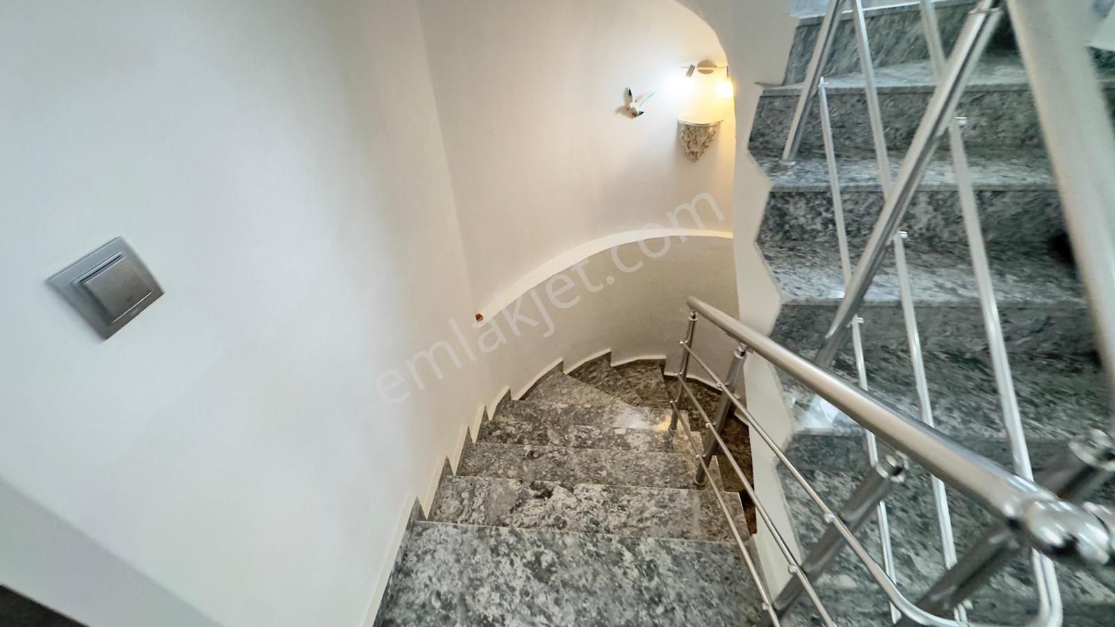 Didim Akbük'te 4+1 Havuzlu Lüks Villa - Görsel 13