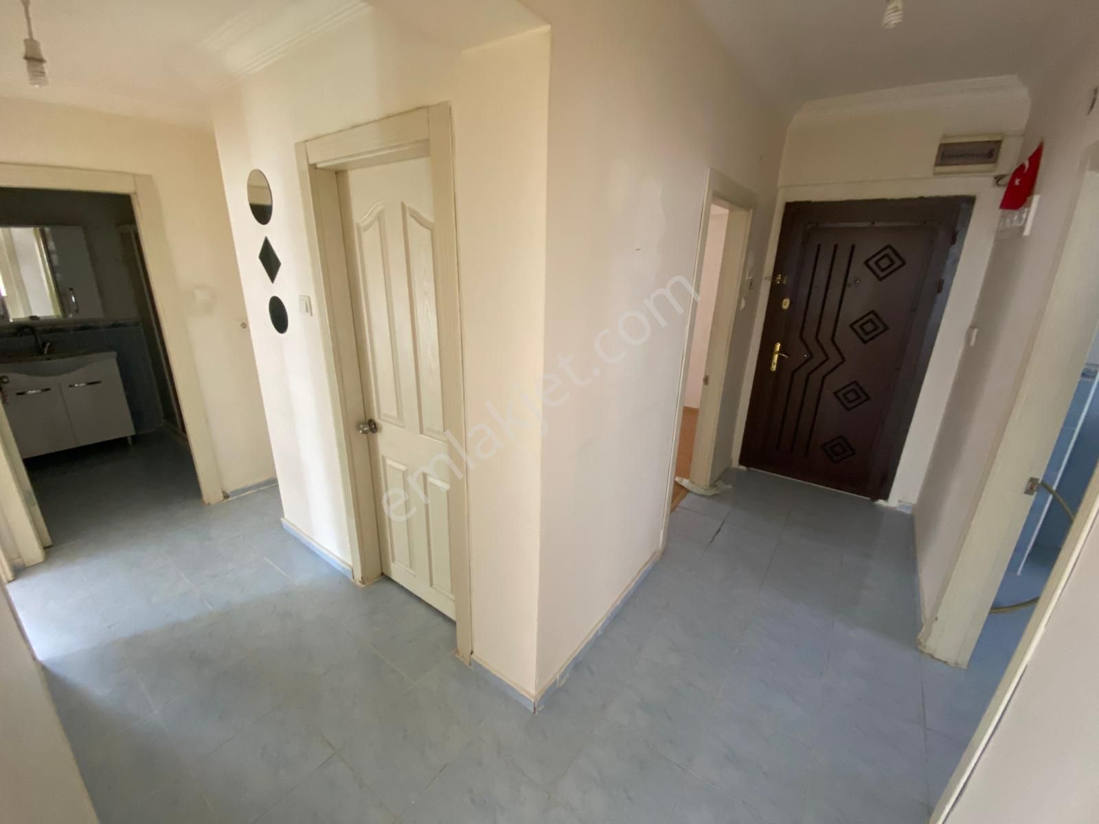 Plevne Mahallesinde 3+1 Katta Satılık Daire - Görsel 15