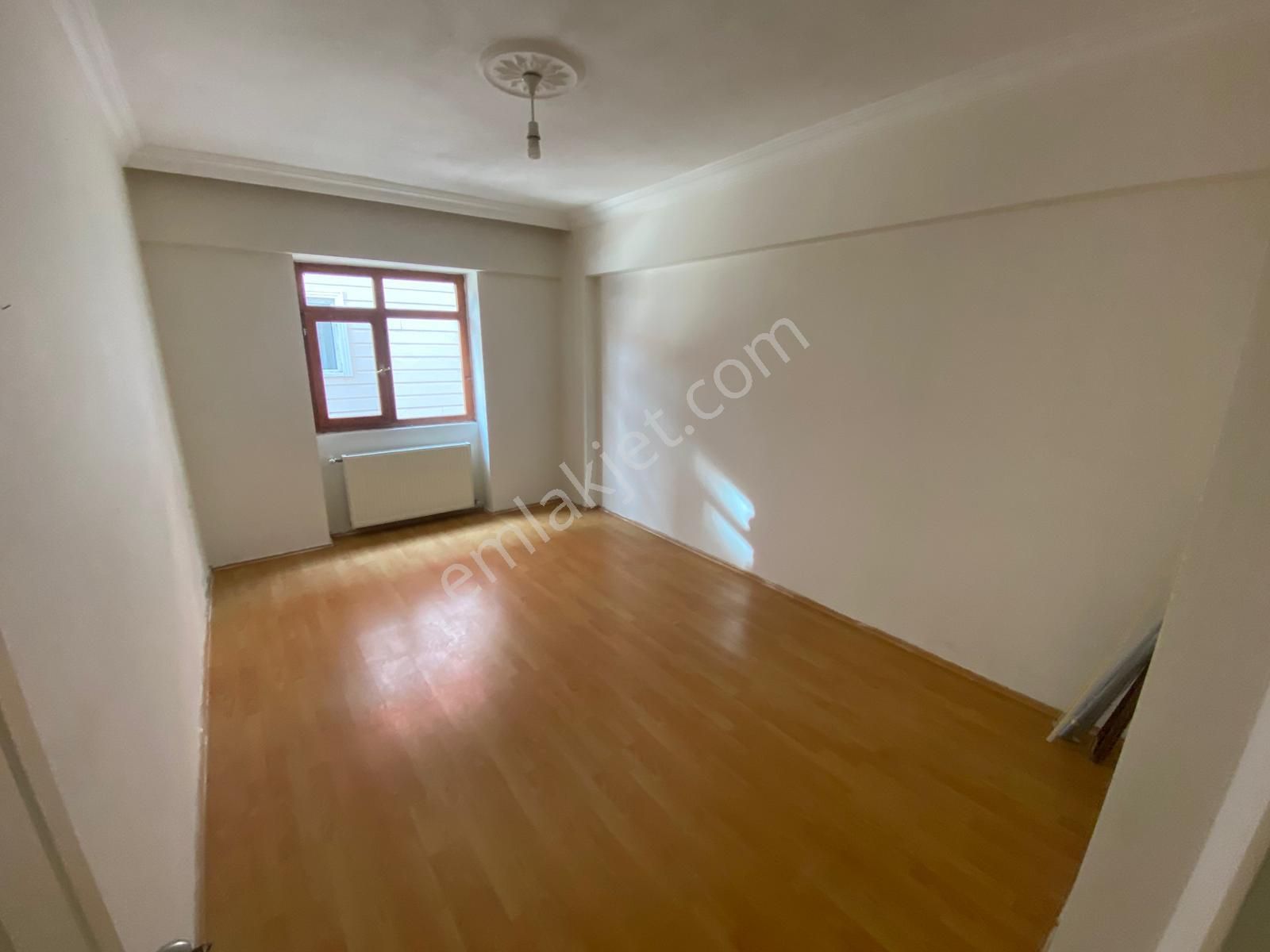 Plevne Mahallesinde 3+1 Katta Satılık Daire - Görsel 9