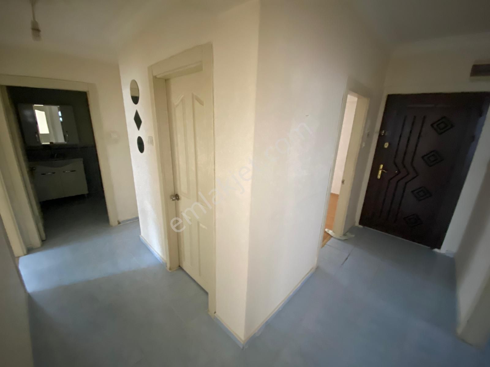 Plevne Mahallesinde 3+1 Katta Satılık Daire - Görsel 14