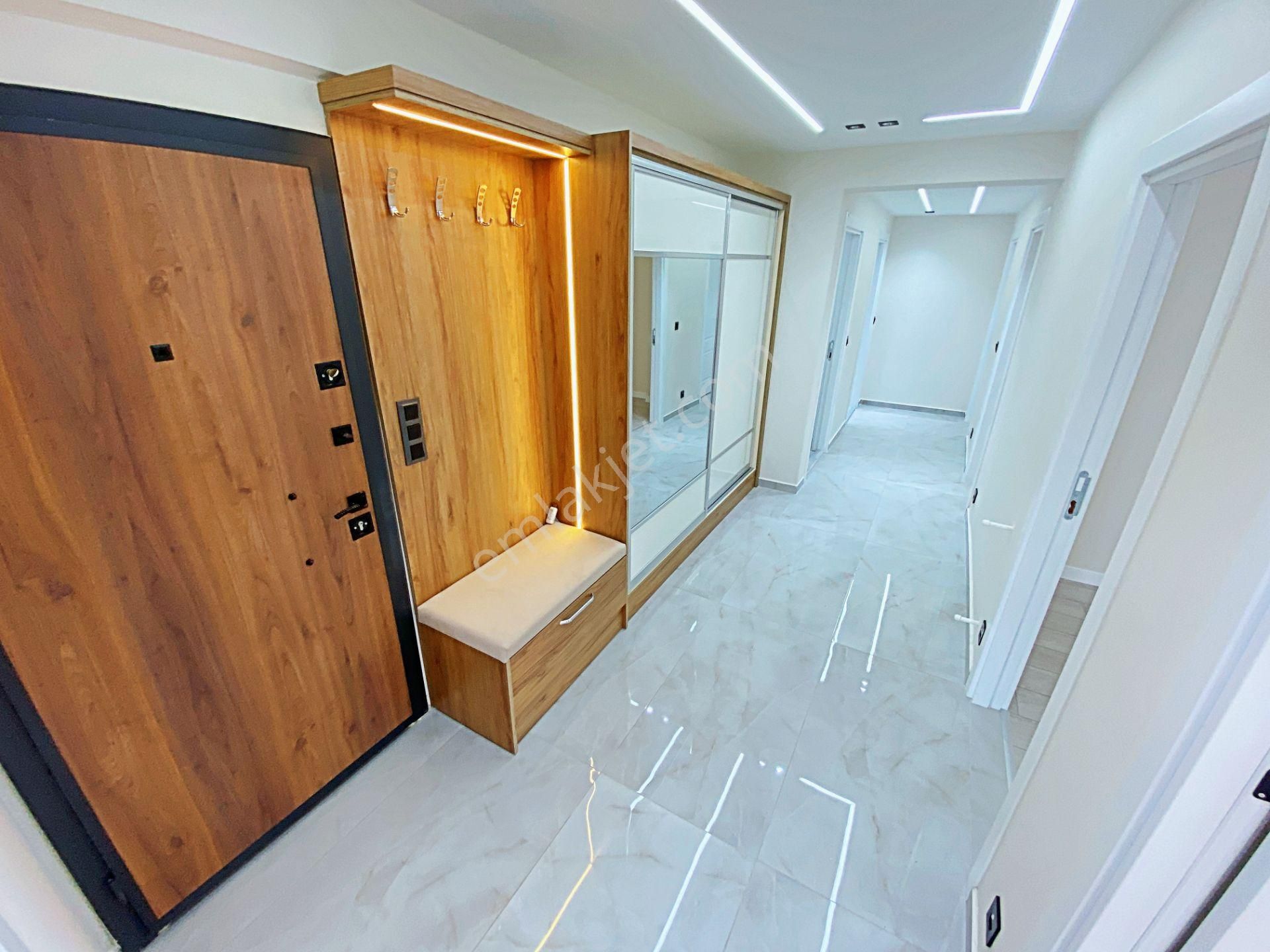 🌀gültaş Emlaktan Akçay Altınkumda Satılık 3+1 Ebeveyn Banyolu Otoparklı Daire - Görsel 13