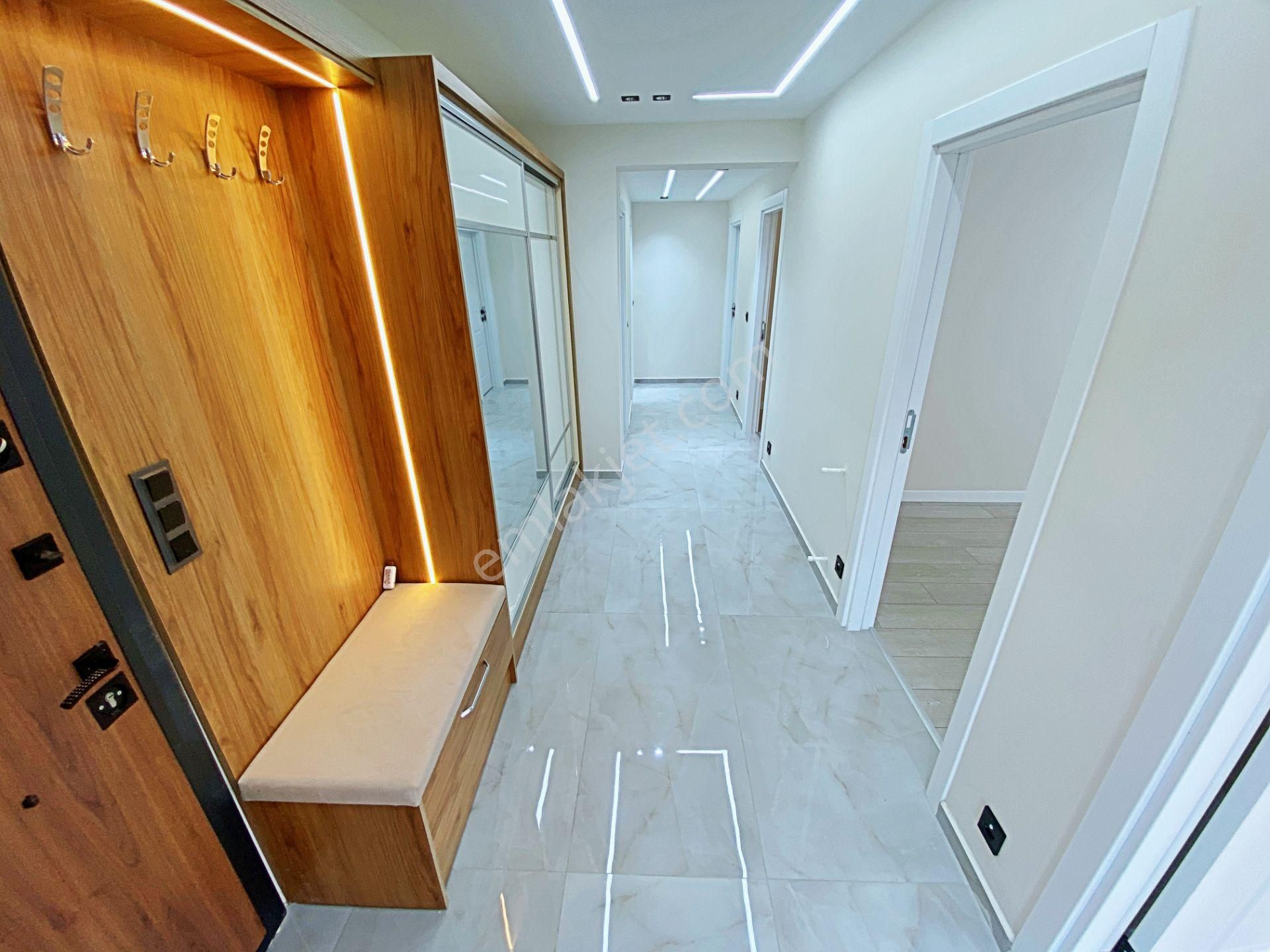 🌀gültaş Emlaktan Akçay Altınkumda Satılık 3+1 Ebeveyn Banyolu Otoparklı Daire - Görsel 9