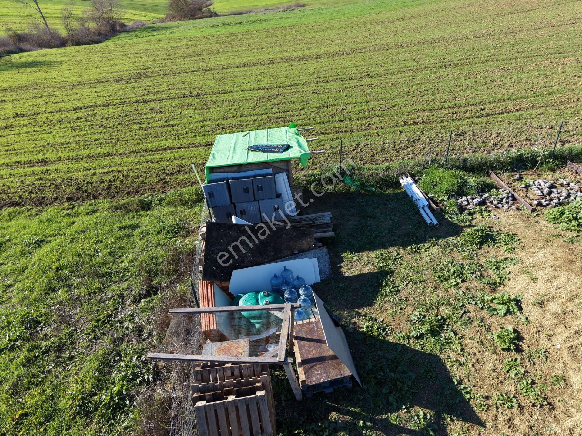 Körfez Çıraklıda 53 M2 Prefabrik Yapılı 1049 M2 Arsa Verandalı - Görsel 9