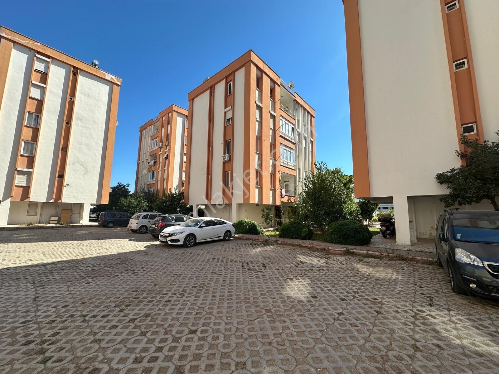 Güzeloba'da Denize Yürüme Mesafesinde 2+1 135 M2 Daire+dükkan - Görsel 24