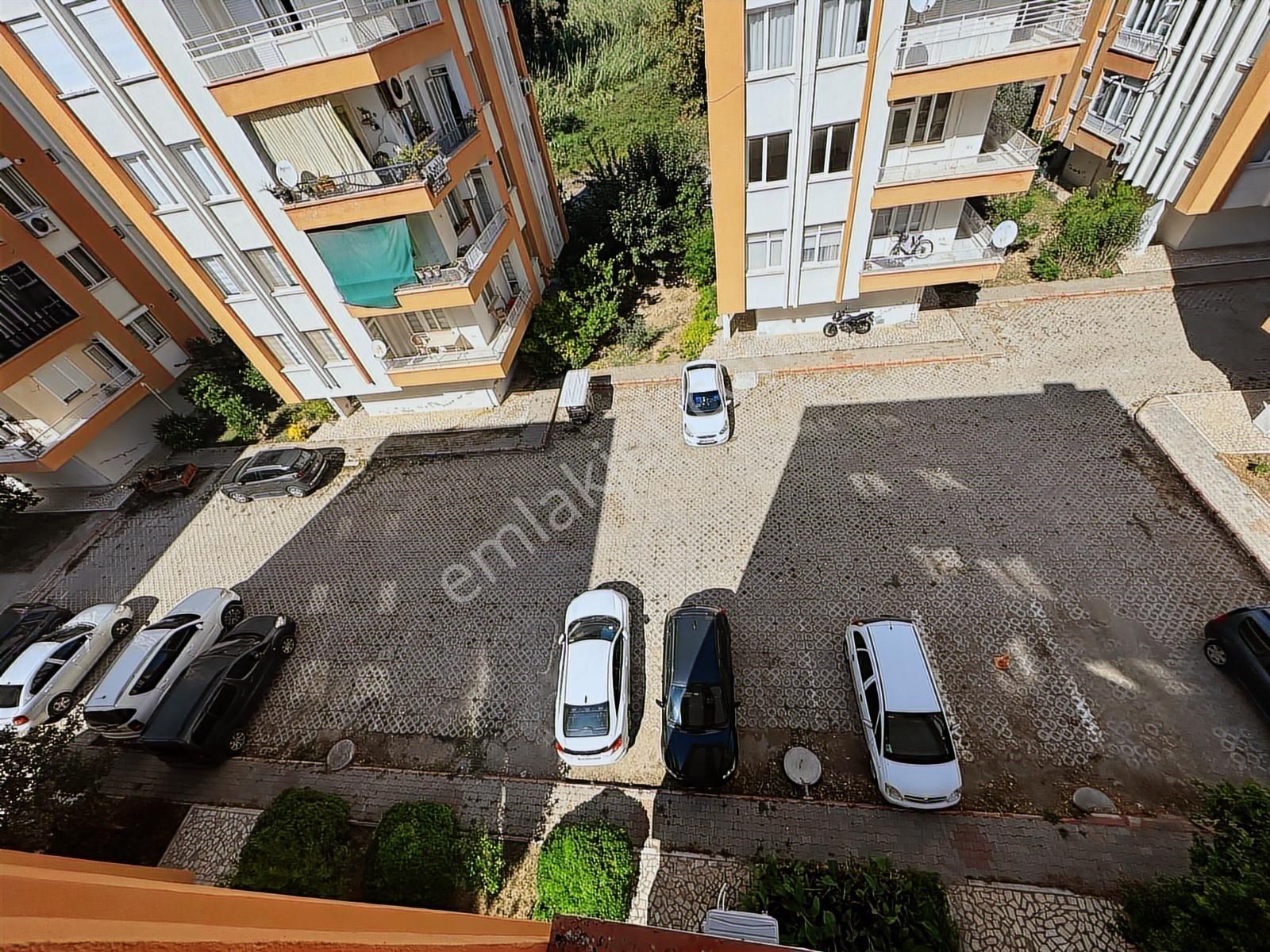 Güzeloba'da Denize Yürüme Mesafesinde 2+1 135 M2 Daire+dükkan - Görsel 23