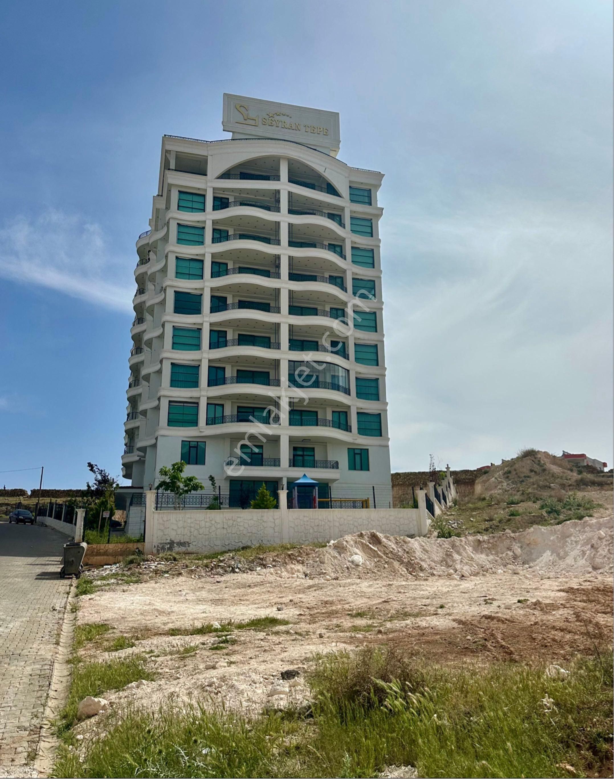 Seyran Tepede Satılık Arakat Lüx Daire