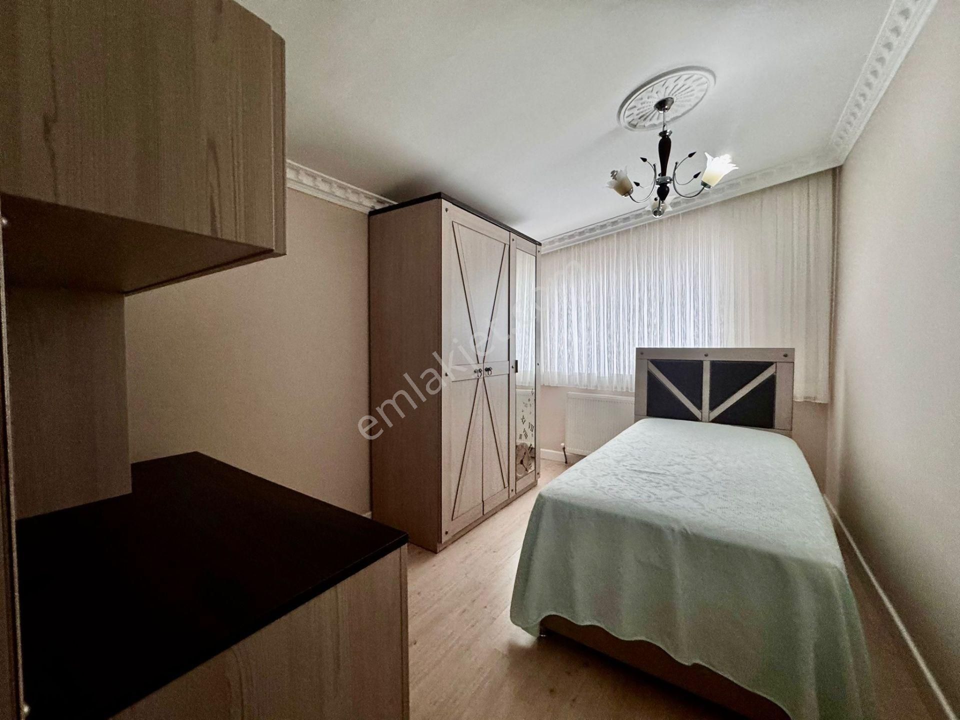 Kalecik Emlak'tan Çift Banyolu Asansörlü Teraslı 5+1 Dublex Daire - Görsel 14