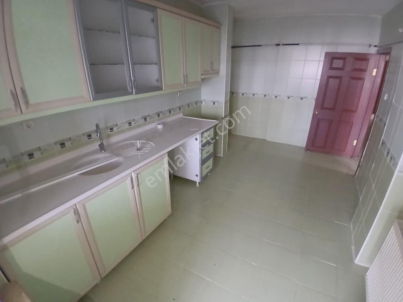 Adres'den Asansörlü Park Cepheli 3+1 Ara Katta Ön Cephe Daire - Görsel 19