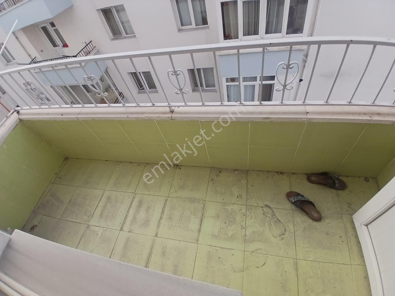 Adres'den Asansörlü Park Cepheli 3+1 Ara Katta Ön Cephe Daire - Görsel 8