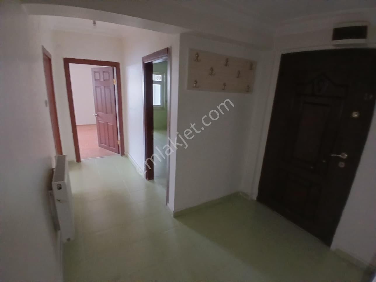 Adres'den Asansörlü Park Cepheli 3+1 Ara Katta Ön Cephe Daire - Görsel 13