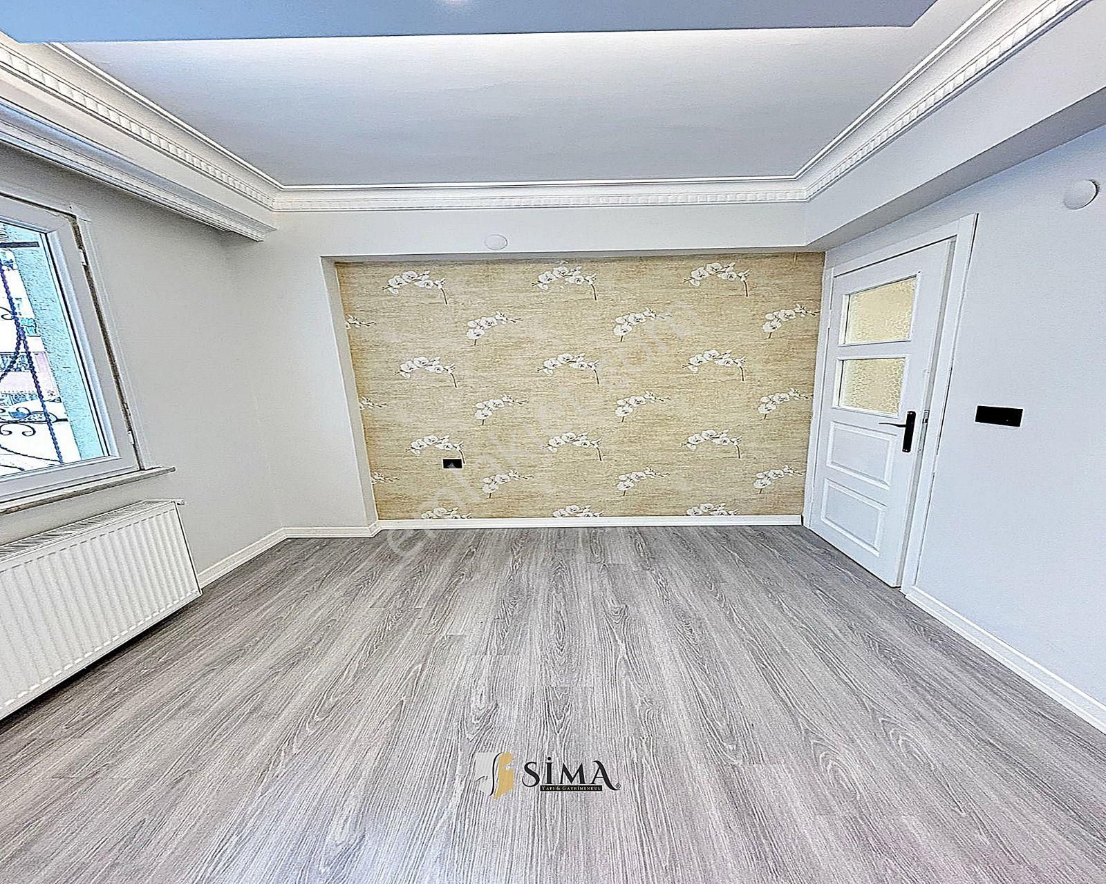 Metrobüse Yürüme Mesafesinde Balkonlu Dekorlu 2+1 Yüksek Giriş - Görsel 13