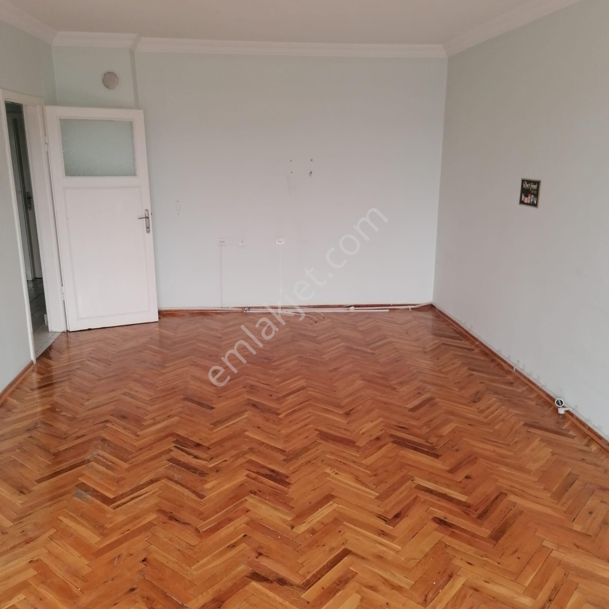 Çankaya ,y.ankara Cd.sinde ,ara Katta ,ön ,kombili ,yapılı ,bağımsız ,3+1 - Görsel 2