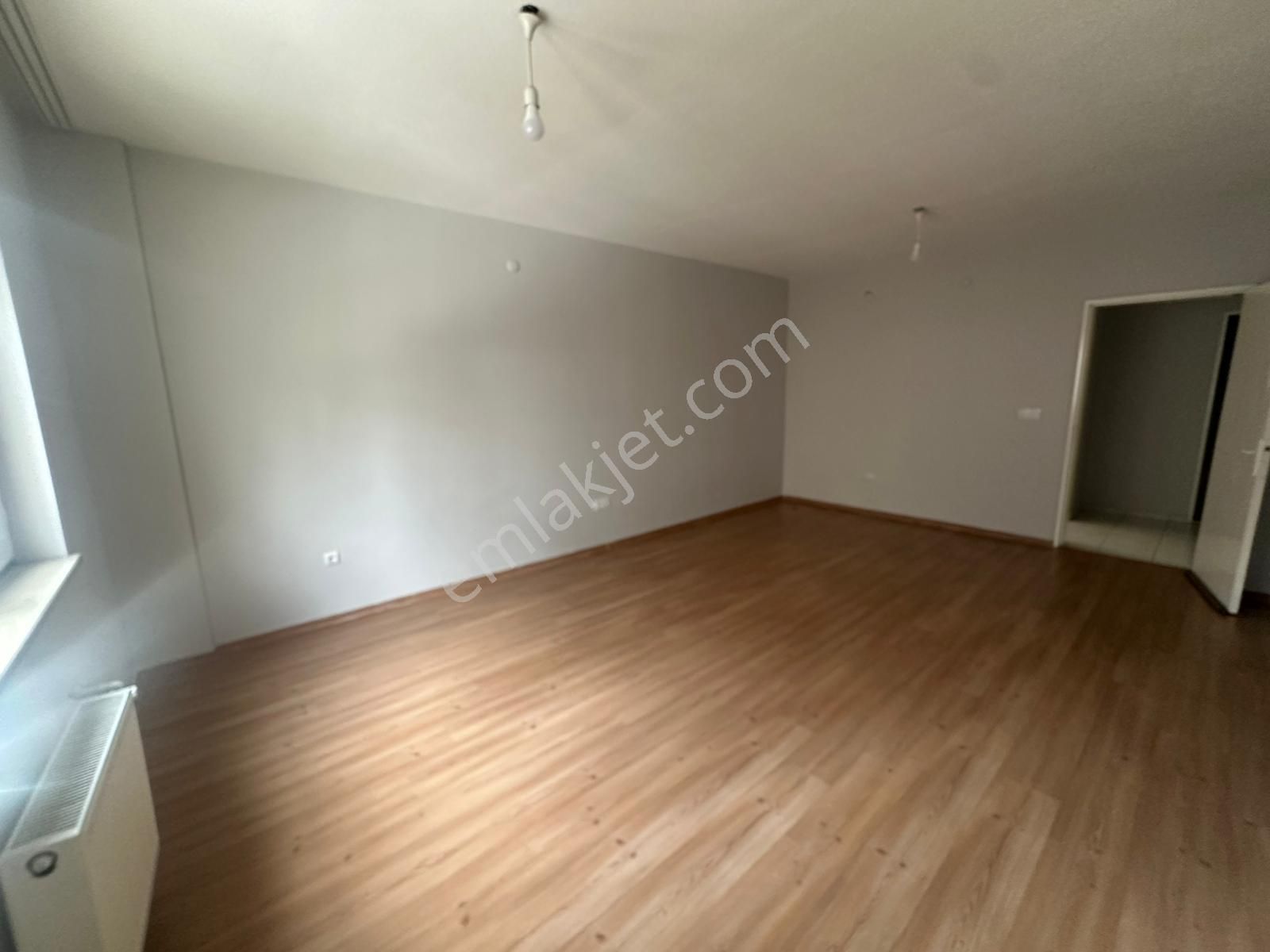 Seyrantepe'de Bakımlı Taşınmaya Hazır 3+1 Satılık Fırsat Daire - Görsel 9