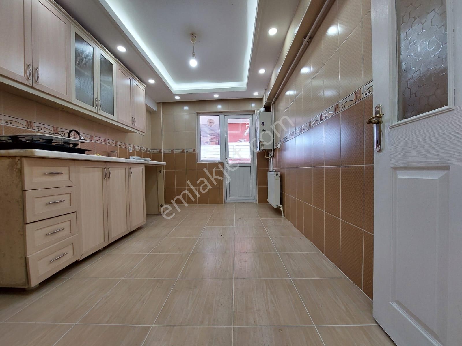 Süvari Mah_kiralık_3+1_katta_ful Yapılı_çift Banyolu_geniş Daire - Görsel 3