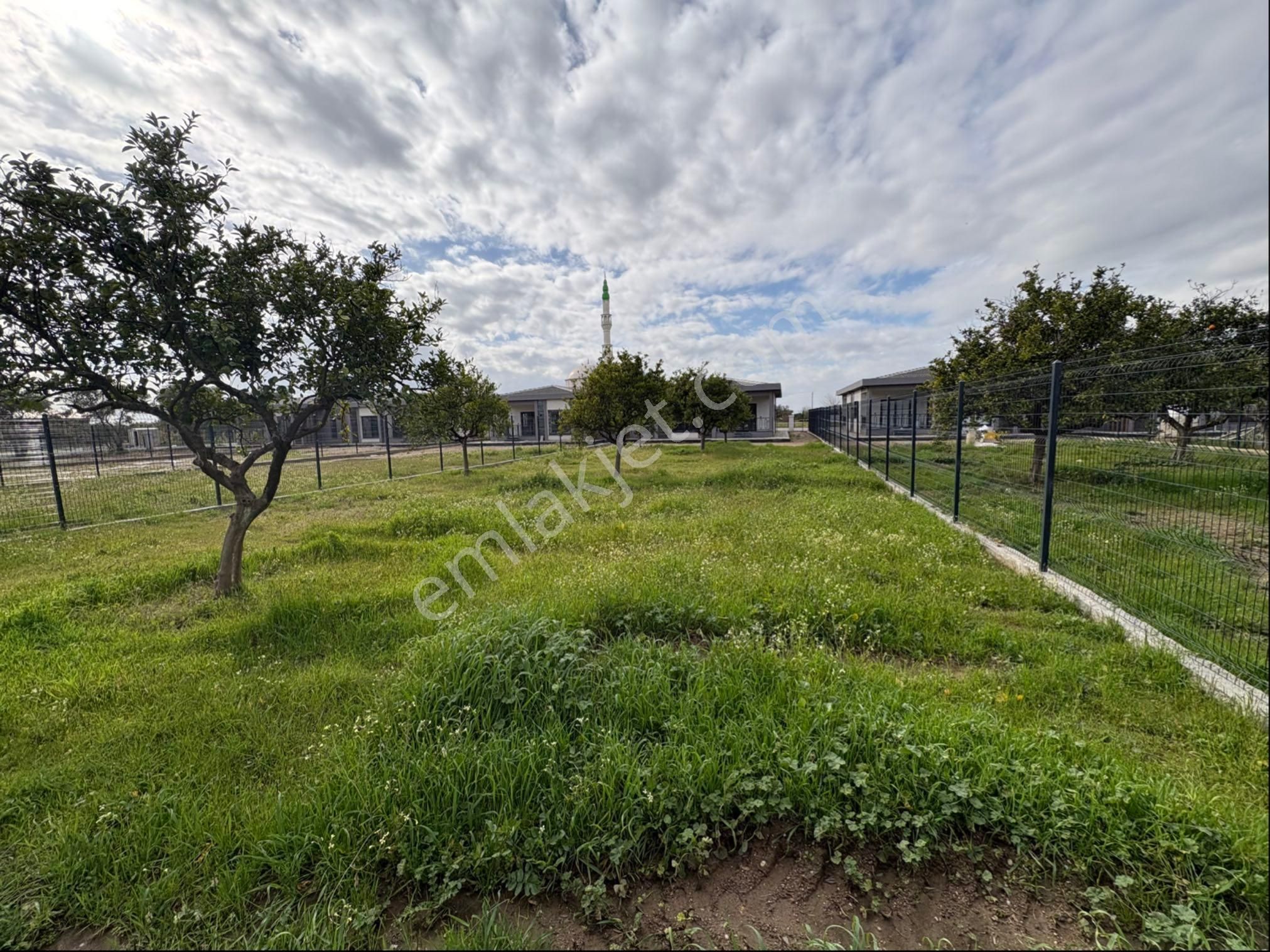 Miray Emlaktan Sevindikli Mahallesinde Satılık 3+1 Villa - Görsel 44