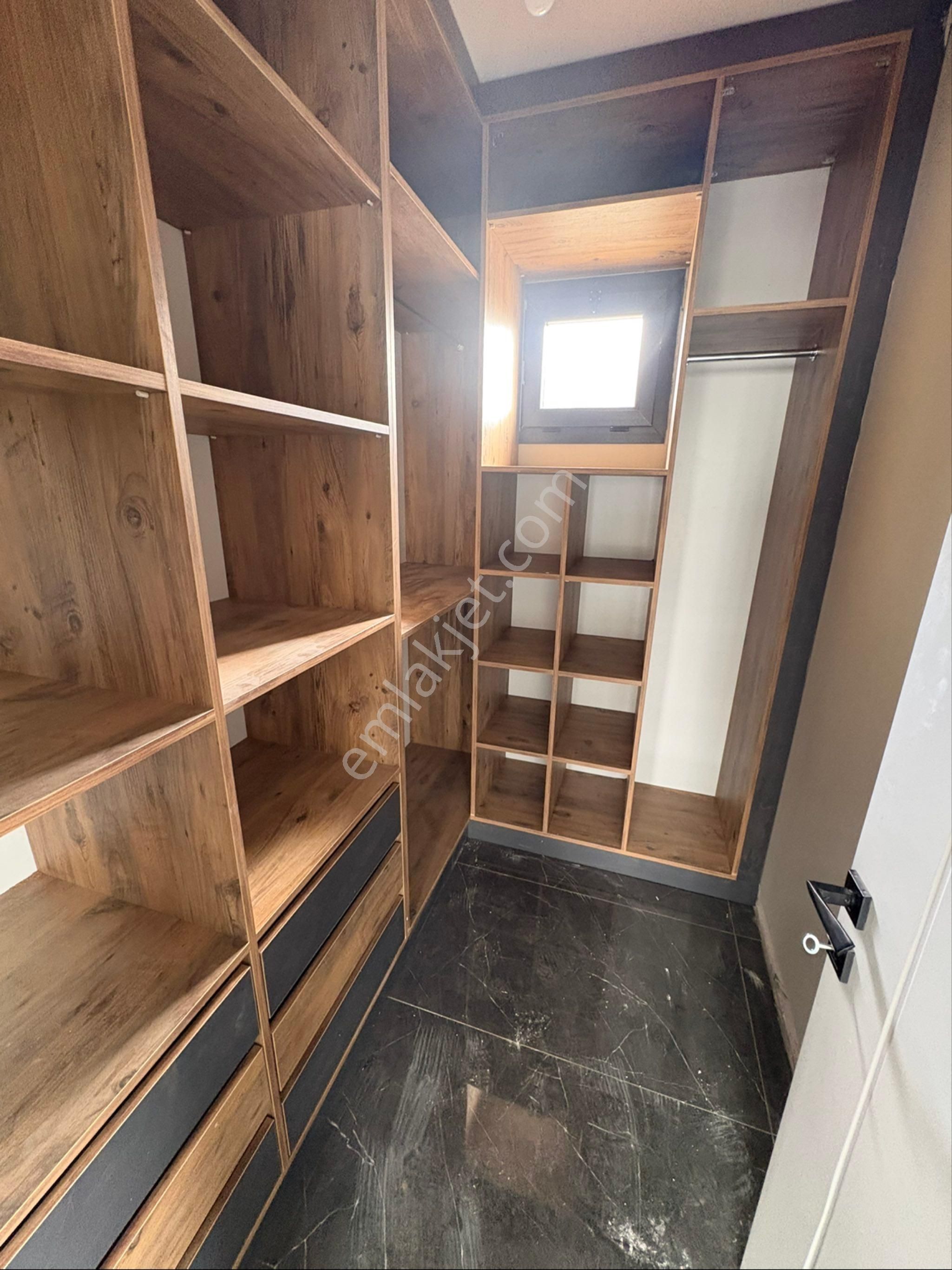 Miray Emlaktan Sevindikli Mahallesinde Satılık 3+1 Villa - Görsel 36