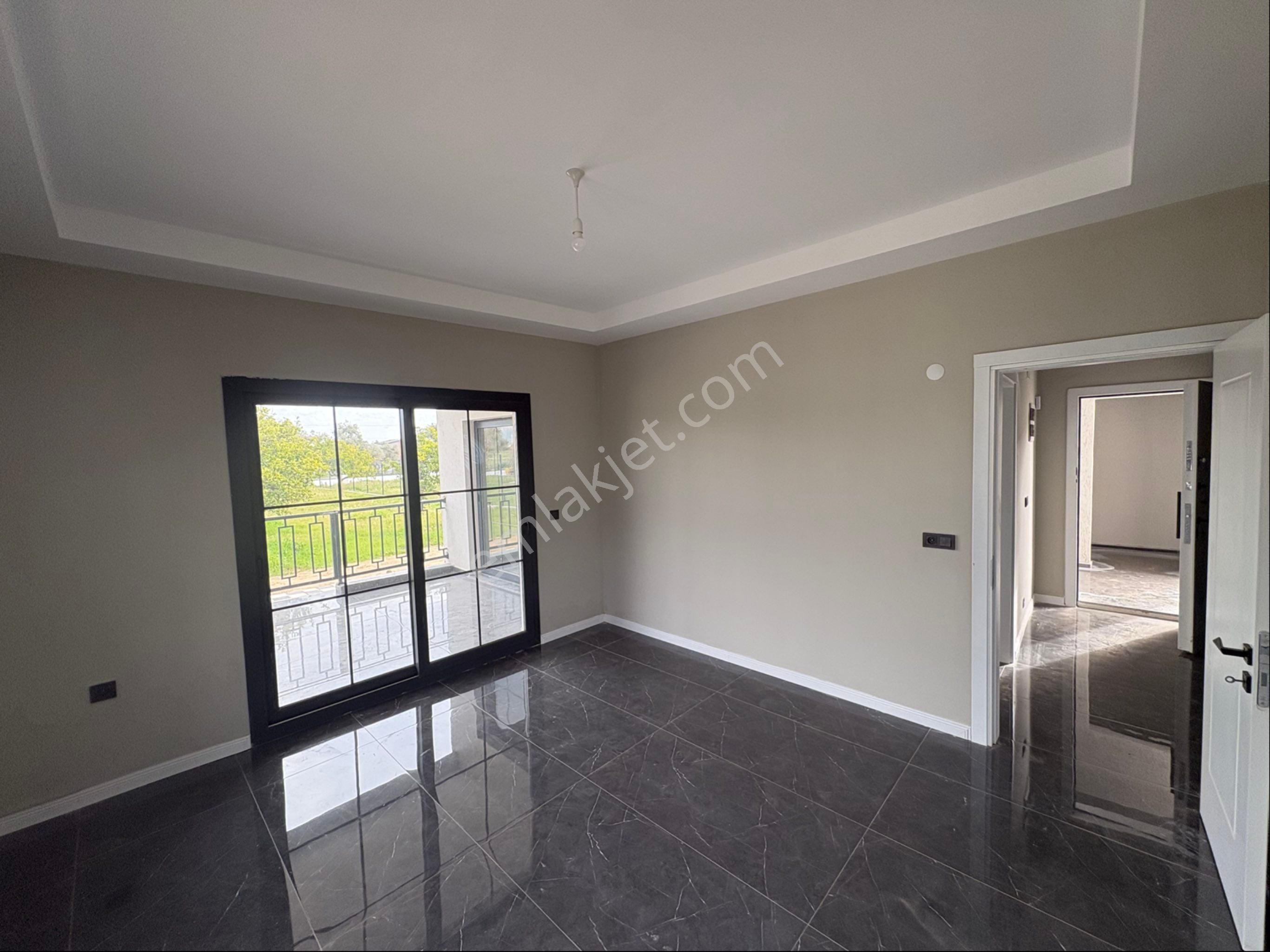 Miray Emlaktan Sevindikli Mahallesinde Satılık 3+1 Villa - Görsel 2