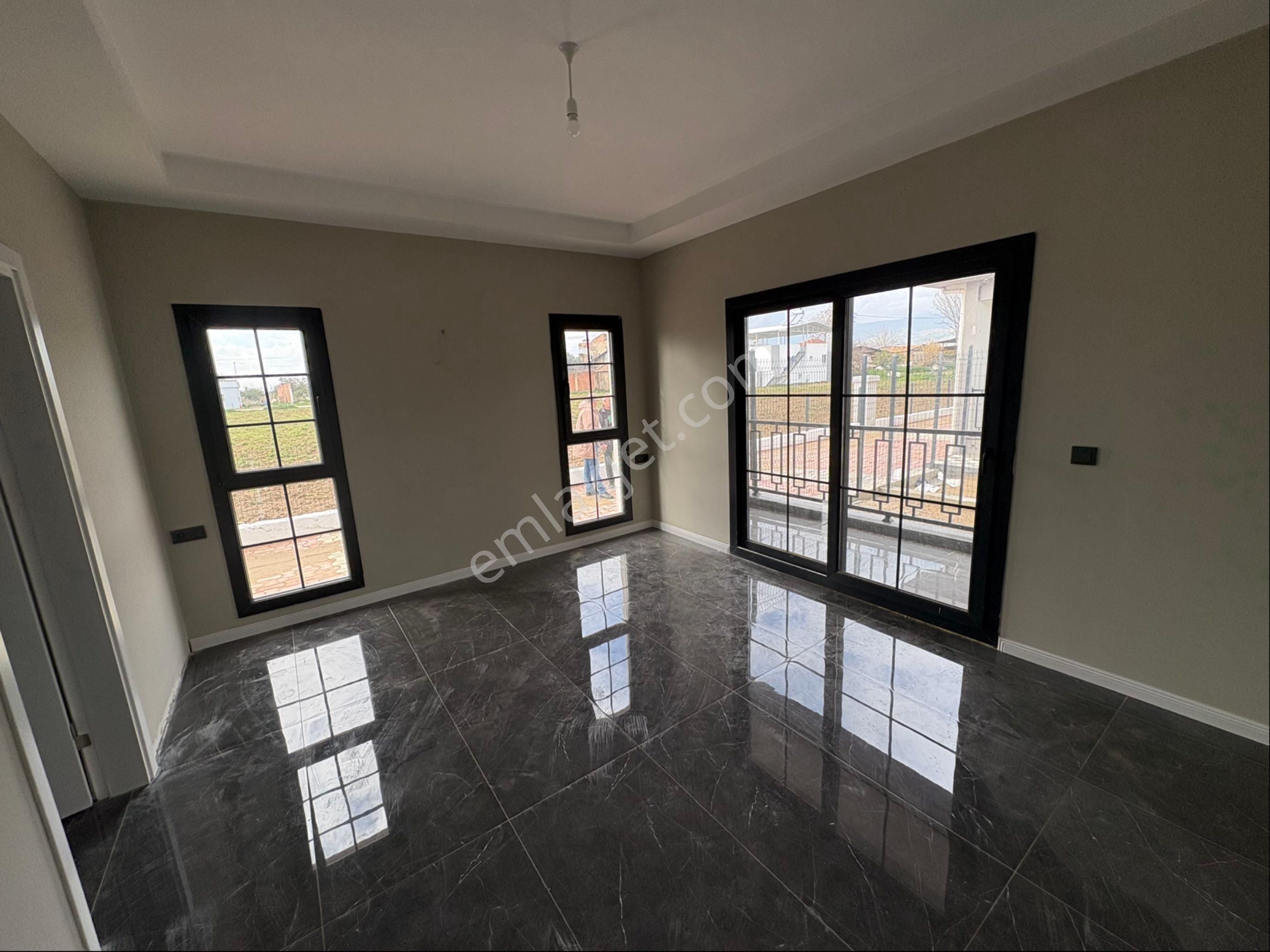 Miray Emlaktan Sevindikli Mahallesinde Satılık 3+1 Villa - Görsel 31