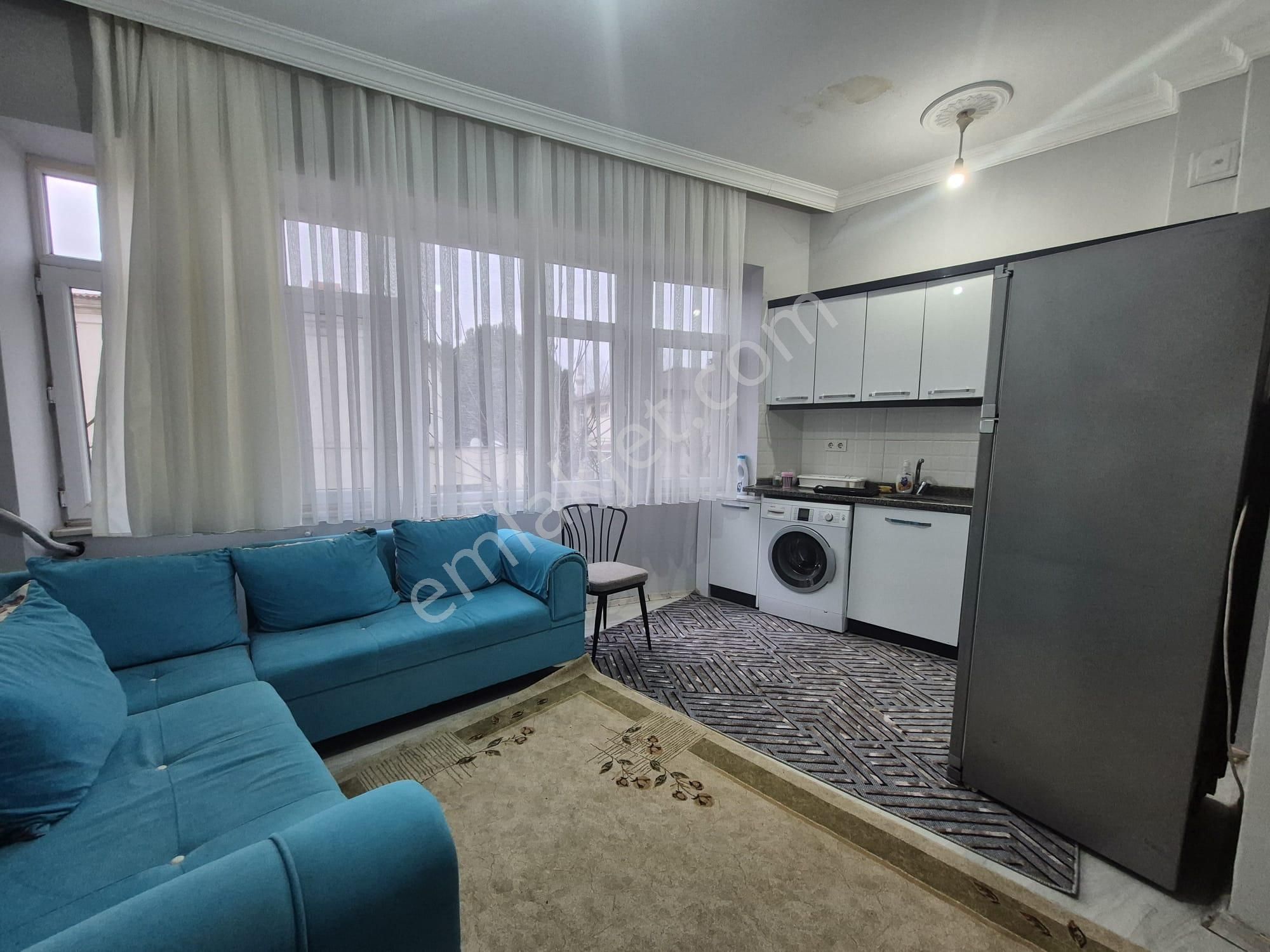 Golden Globy Edremit Cumhuriyet Meydanına Yürüme Mesafesinde Kiralık Eşyalı 1+1 Daire - Görsel 5