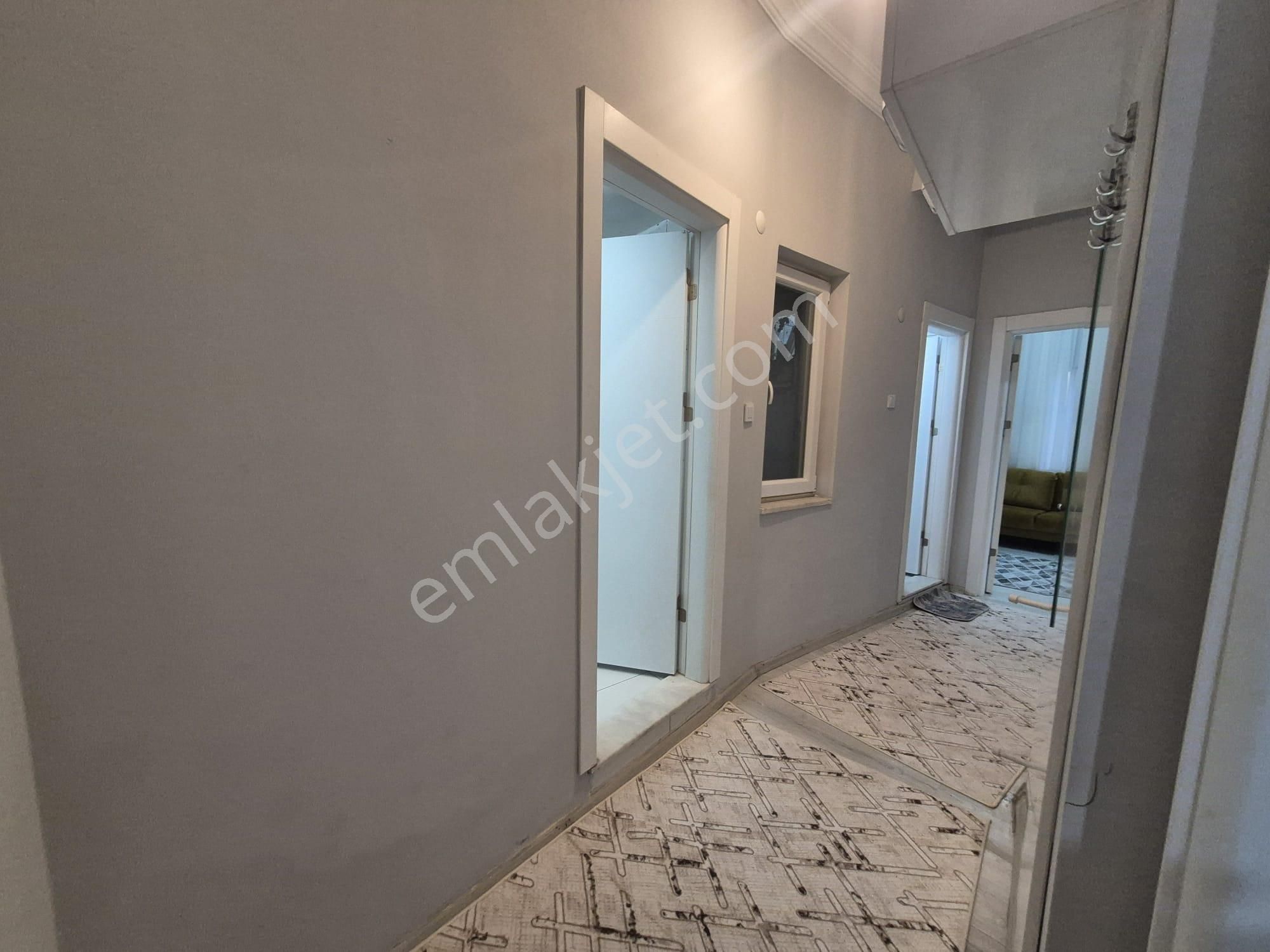 Golden Globy Edremit Cumhuriyet Meydanına Yürüme Mesafesinde Kiralık Eşyalı 1+1 Daire - Görsel 12