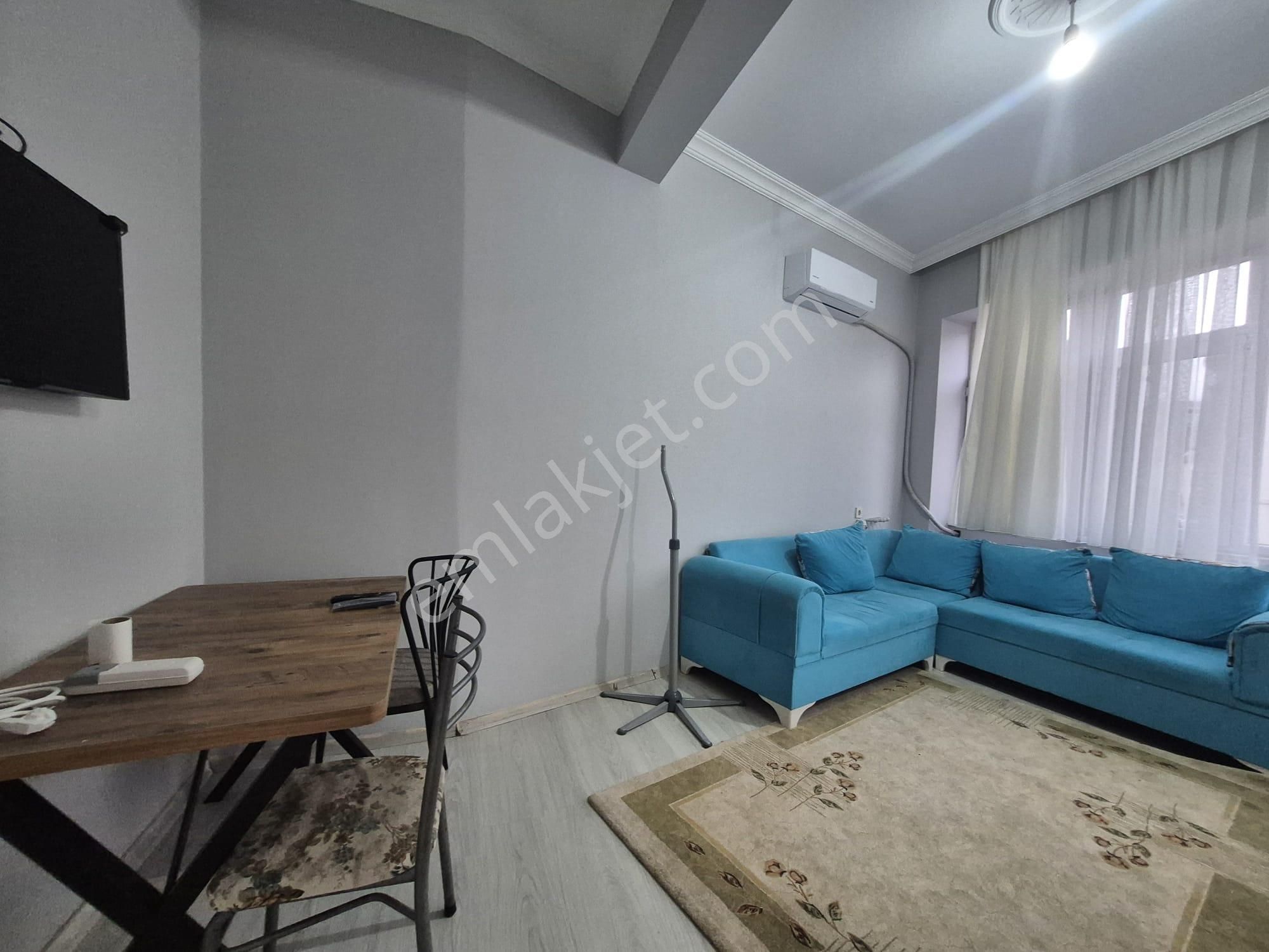 Golden Globy Edremit Cumhuriyet Meydanına Yürüme Mesafesinde Kiralık Eşyalı 1+1 Daire - Görsel 3