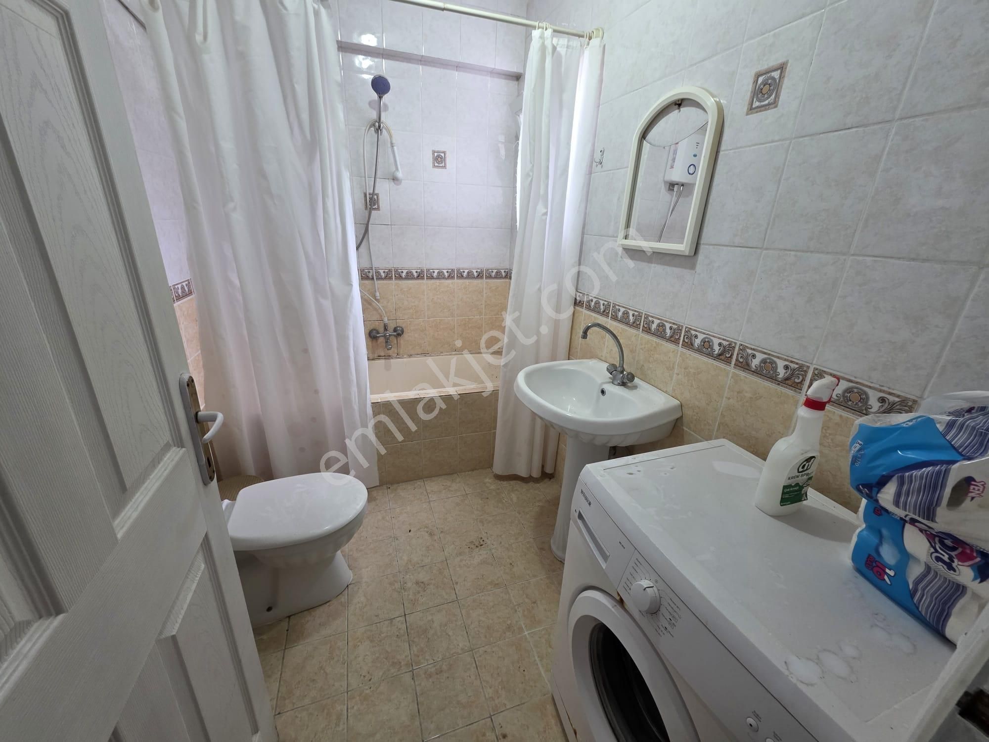 Yetkili Irmaksudan Akçay Da 4 Katlı Bahçeli 3+2 Hesaplı Villa - Görsel 17