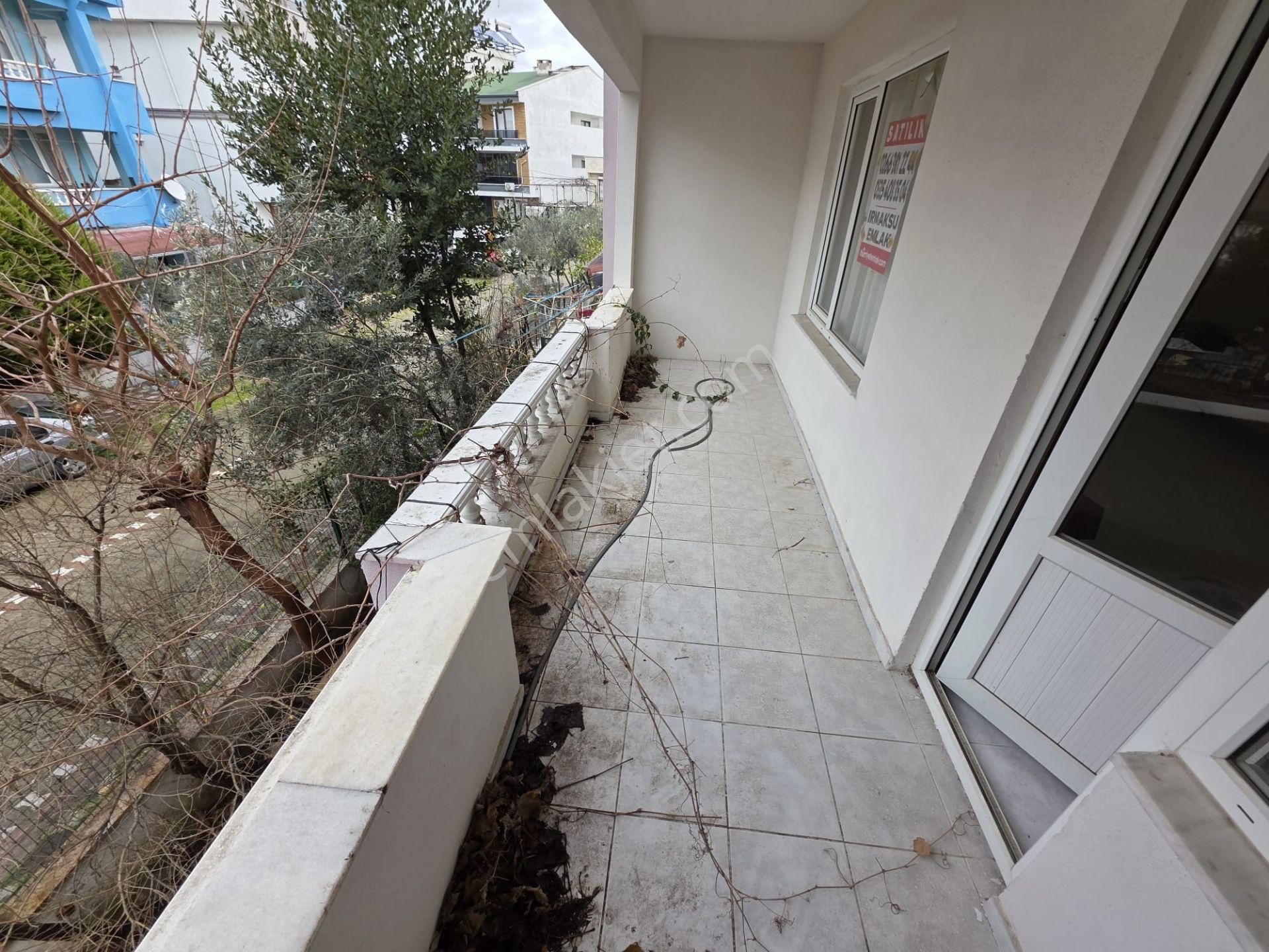 Yetkili Irmaksudan Akçay Da 4 Katlı Bahçeli 3+2 Hesaplı Villa - Görsel 11