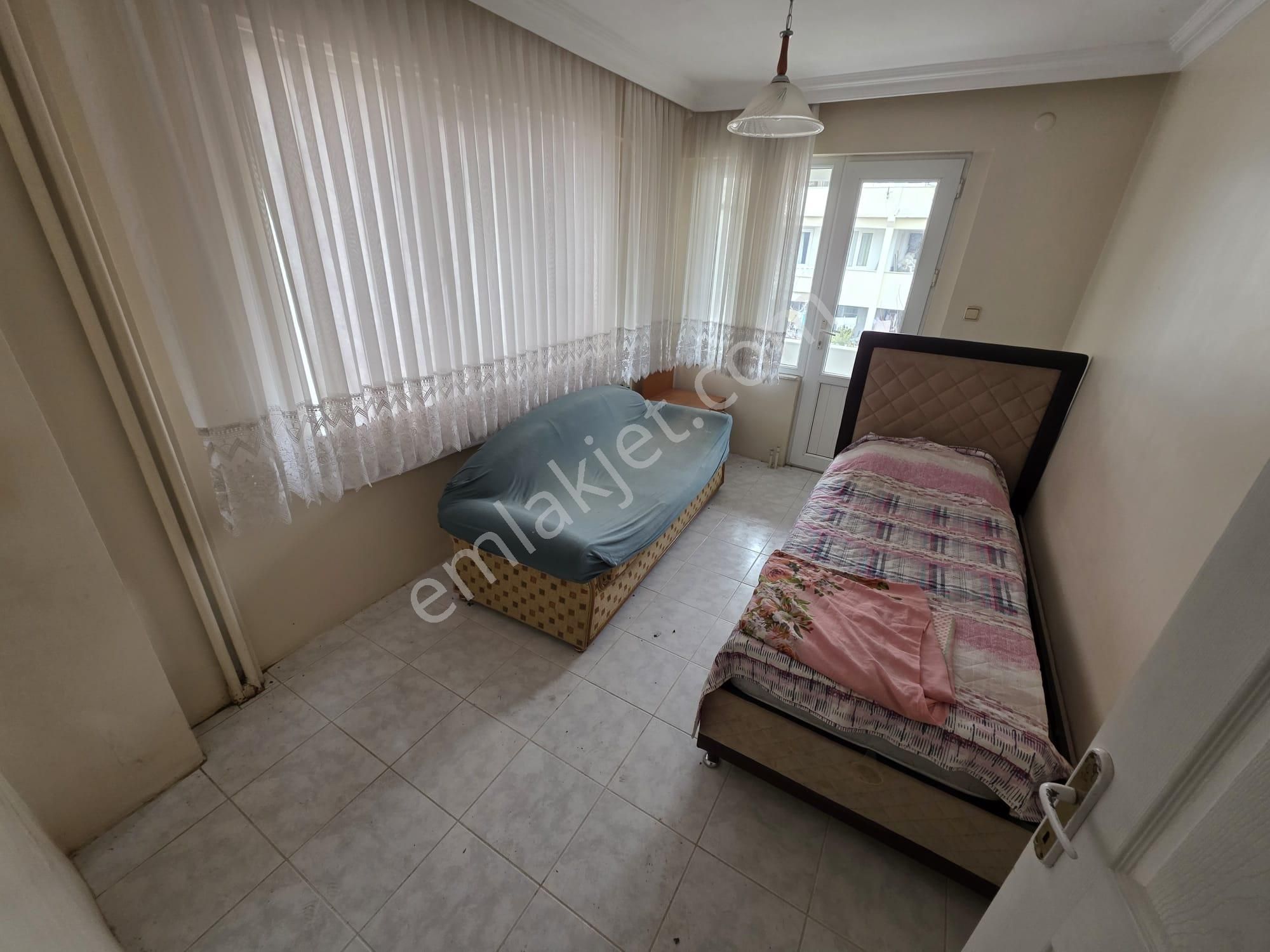 Yetkili Irmaksudan Akçay Da 4 Katlı Bahçeli 3+2 Hesaplı Villa - Görsel 30