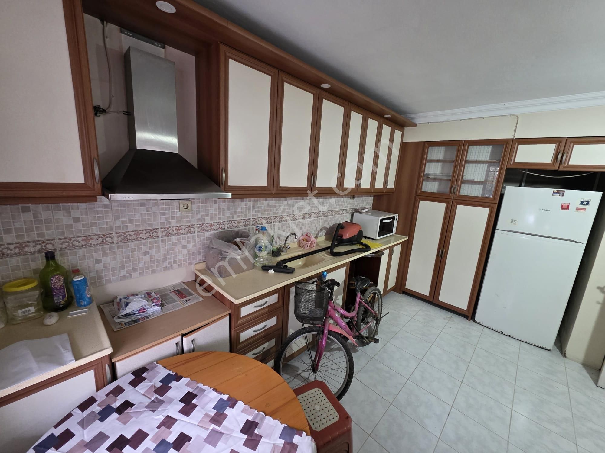 Yetkili Irmaksudan Akçay Da 4 Katlı Bahçeli 3+2 Hesaplı Villa - Görsel 4