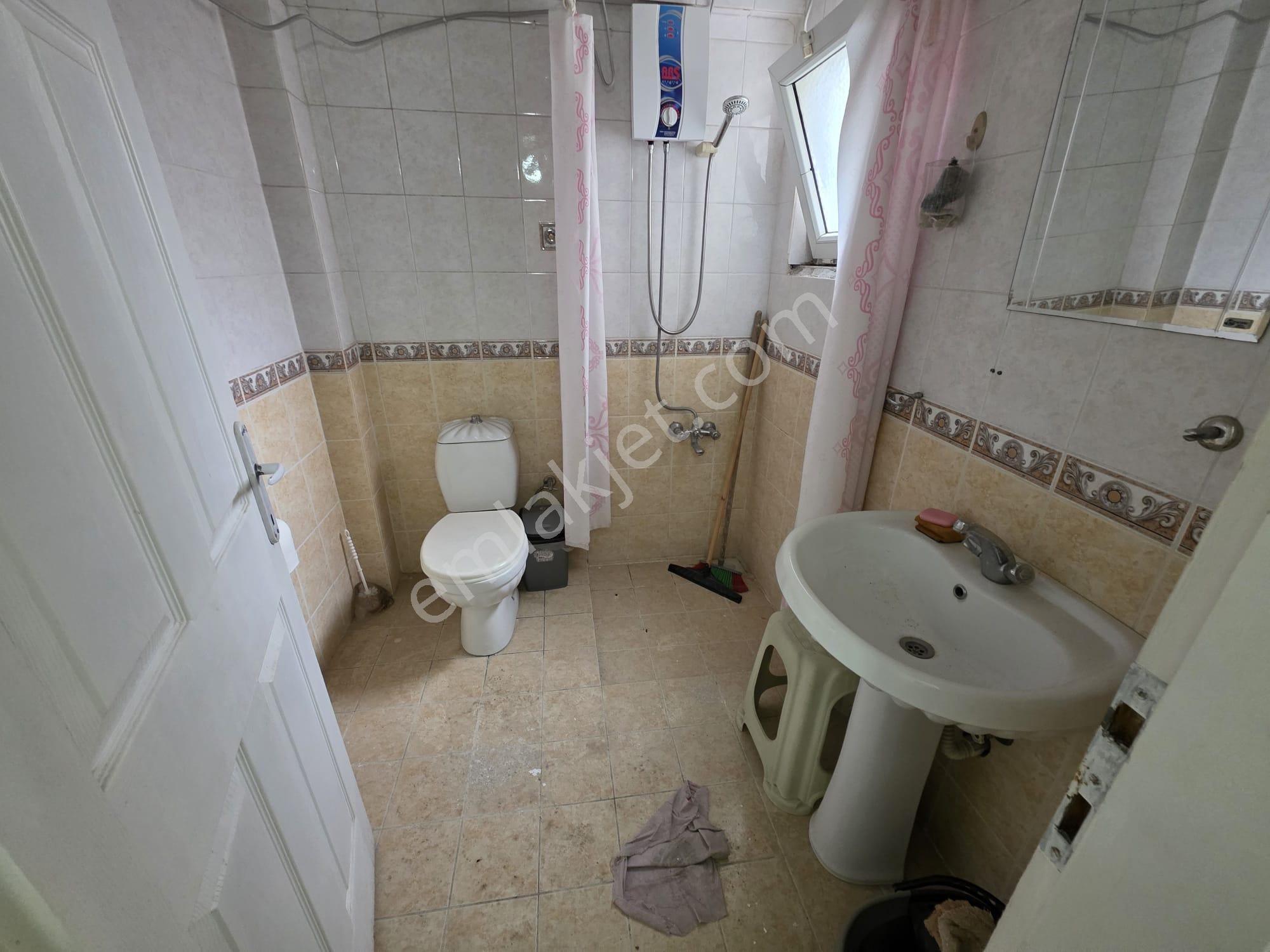 Yetkili Irmaksudan Akçay Da 4 Katlı Bahçeli 3+2 Hesaplı Villa - Görsel 23