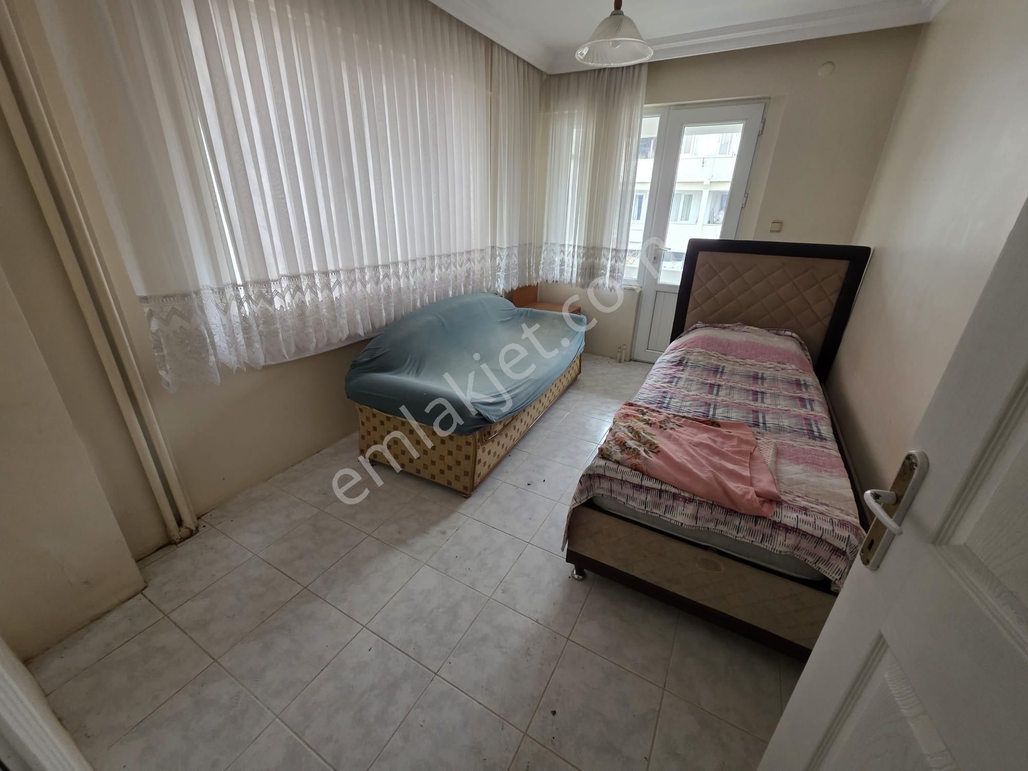 Yetkili Irmaksudan Akçay Da 4 Katlı Bahçeli 3+2 Hesaplı Villa - Görsel 21